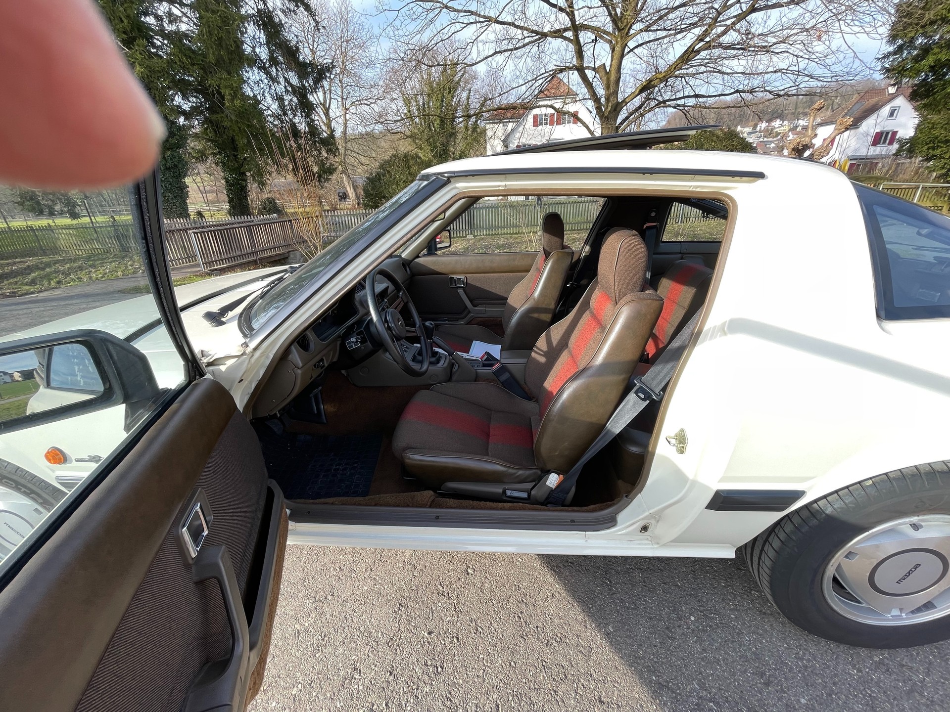 MAZDA RX-7 2.3, Veteranen-Fahrzeug, wird frisch geprüft-image-11