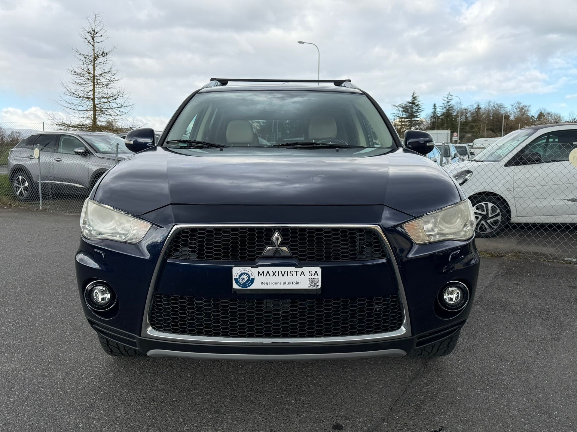 MITSUBISHI Outlander 2.2 DID Navigator 4WD TC-SST
