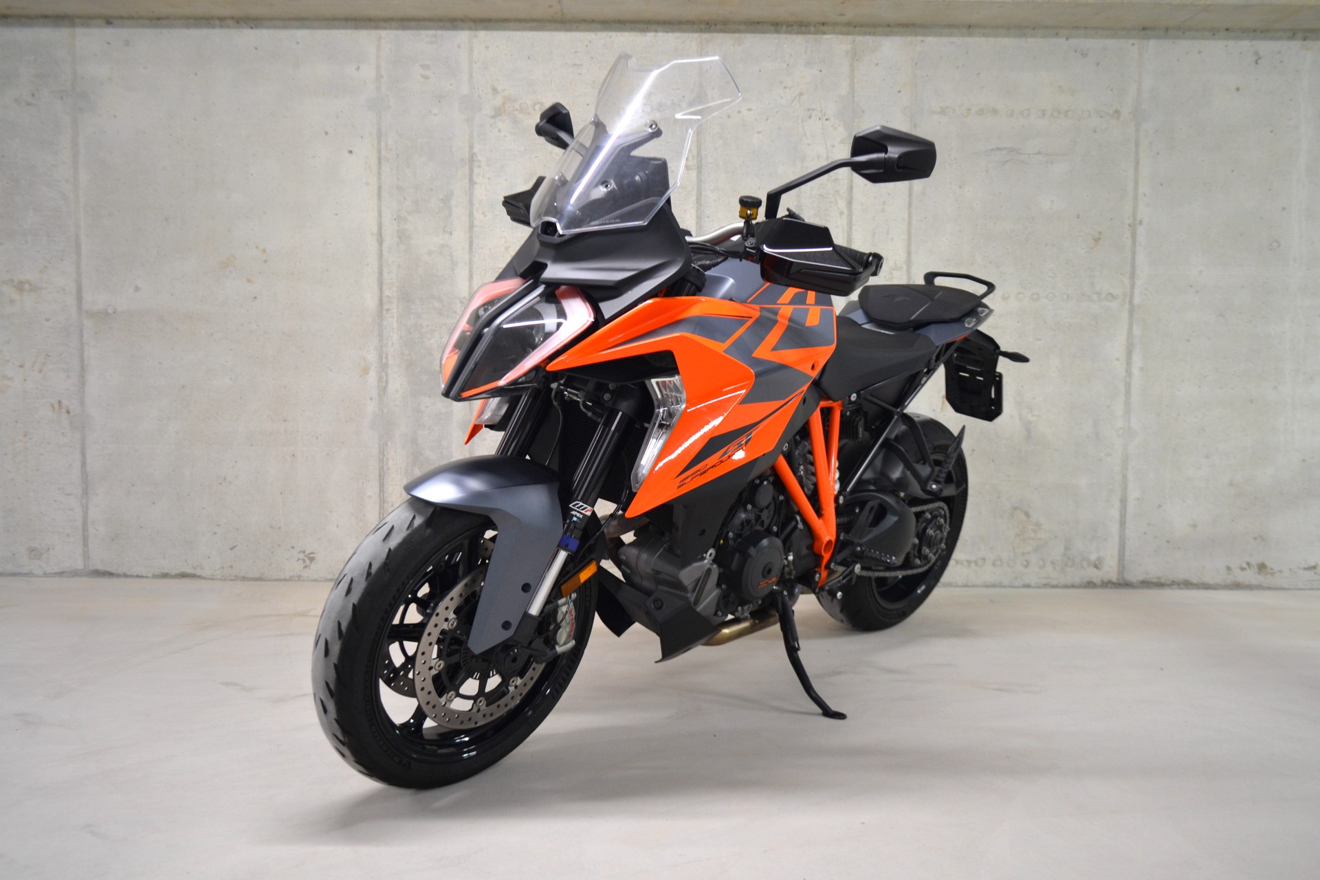 KTM 1290 Super Duke GT-image-4