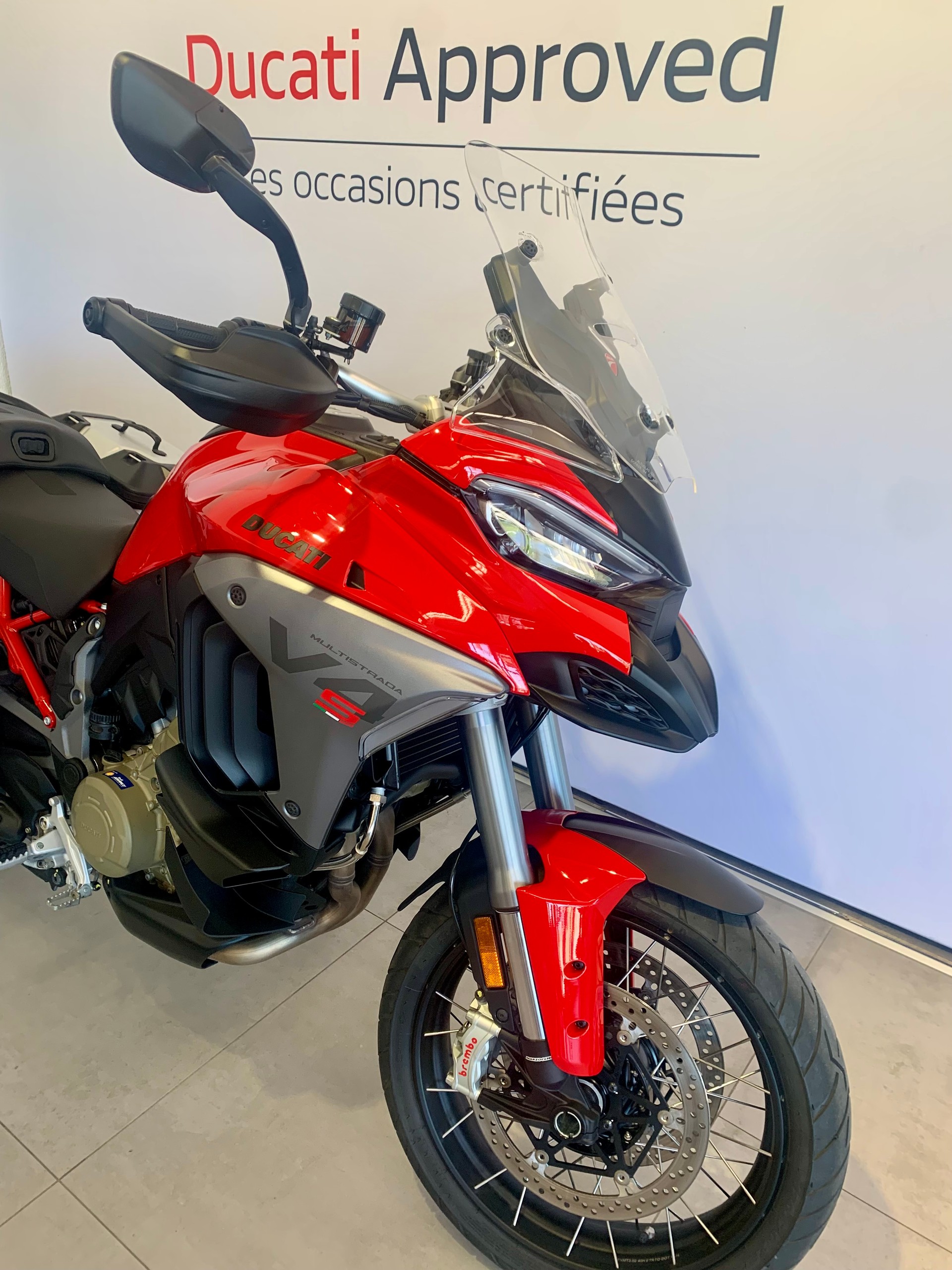 DUCATI Multistrada V4 S Adventure Travel + Radar-image-3