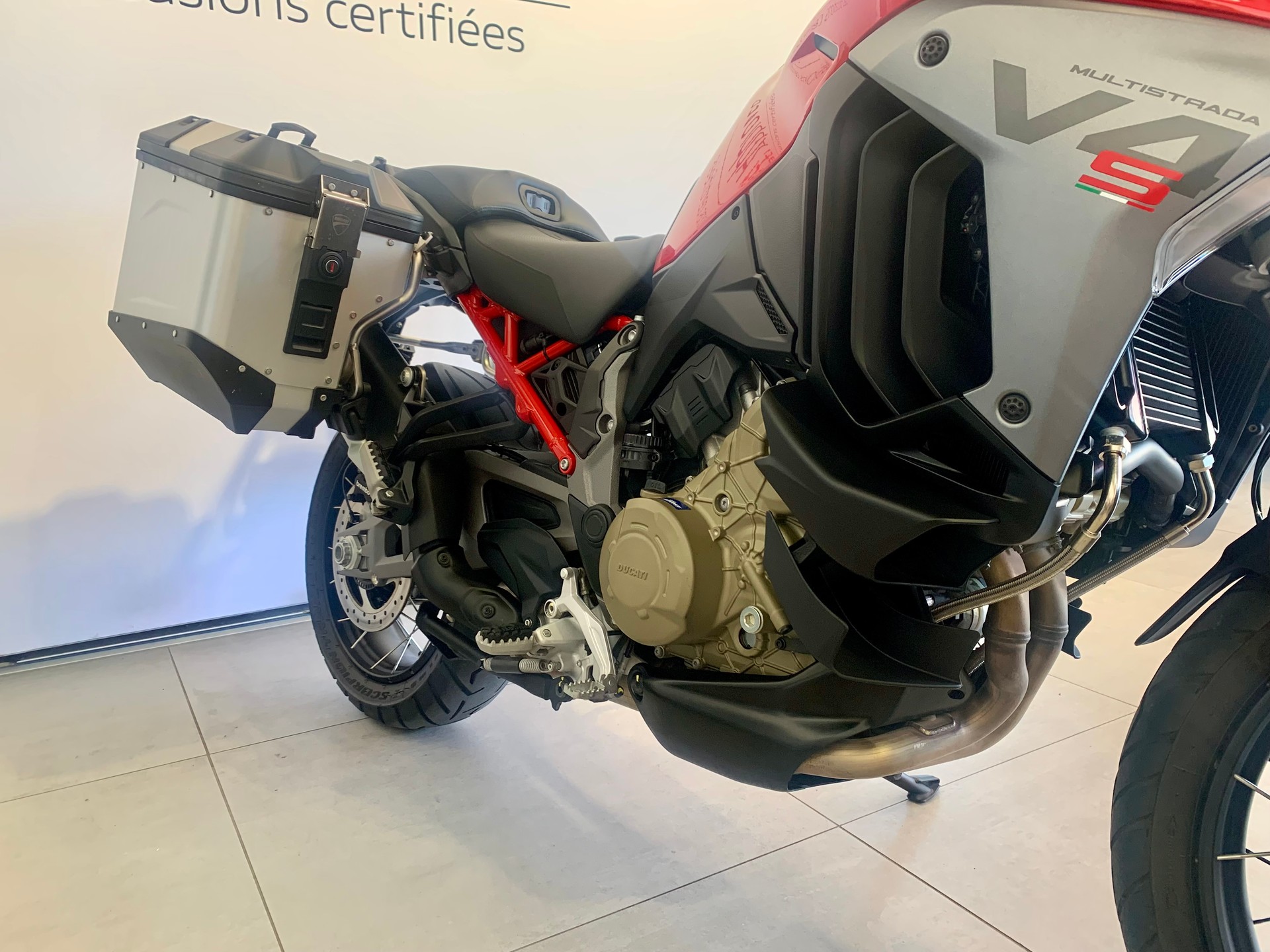 DUCATI Multistrada V4 S Adventure Travel + Radar-image-5