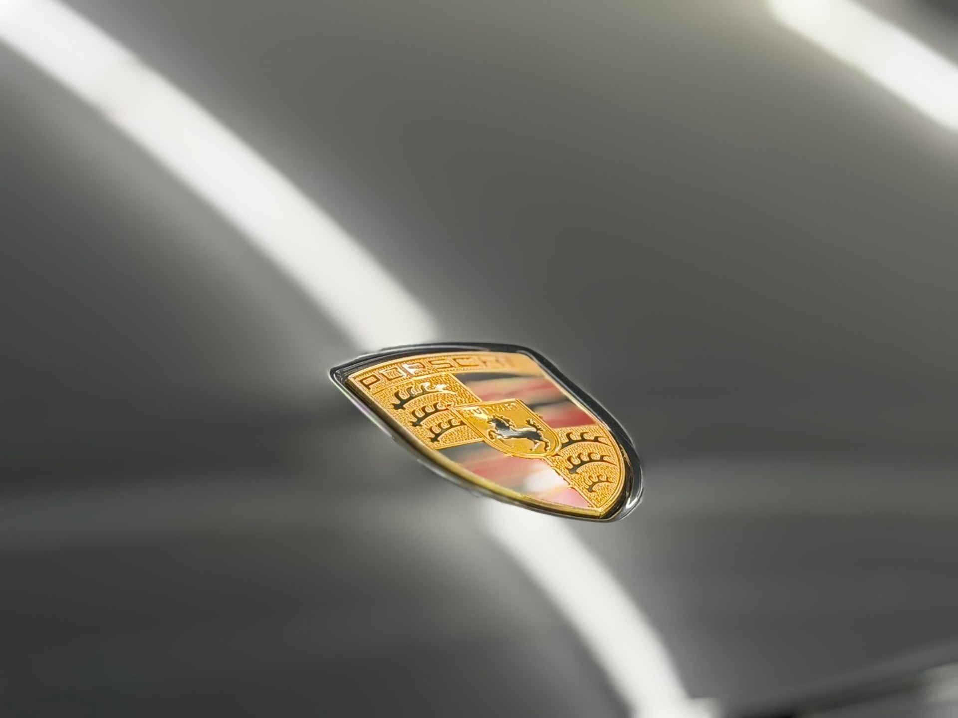 PORSCHE 911 Turbo S Cabrio PDK-image-11