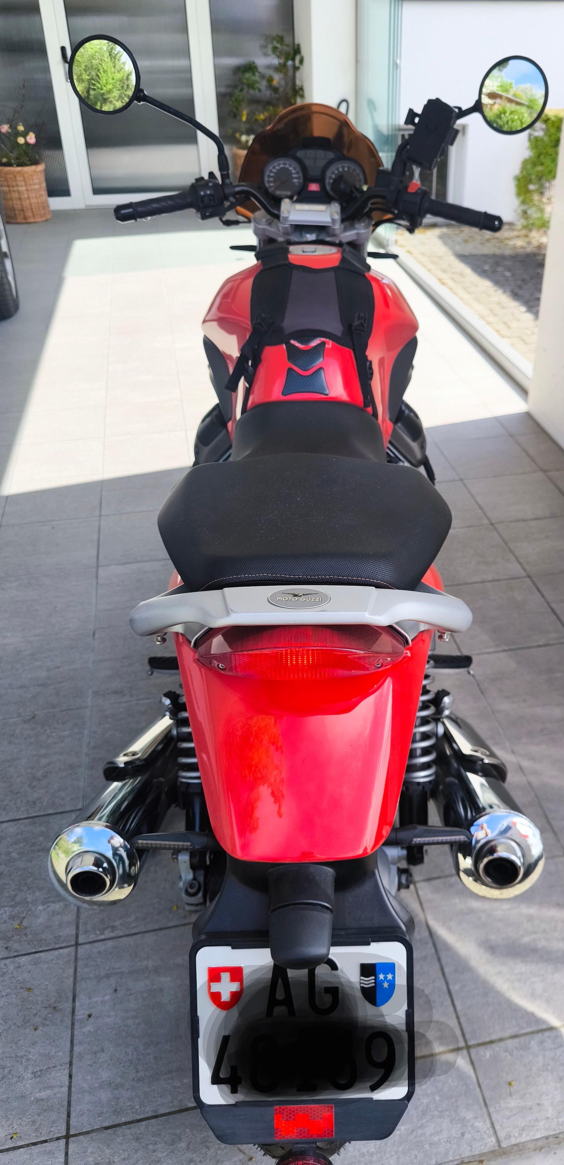 MOTO GUZZI Breva 750-image-2