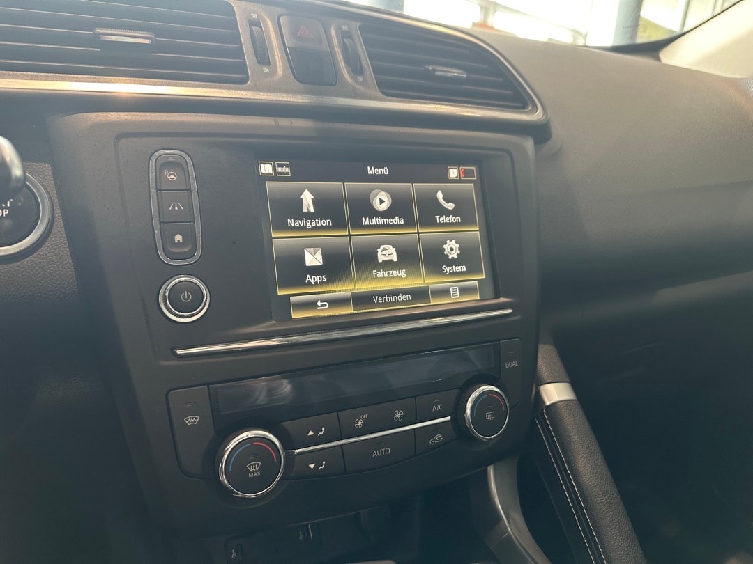 RENAULT Kadjar 1.6 16V Turbo 90th Anniversary-image-12