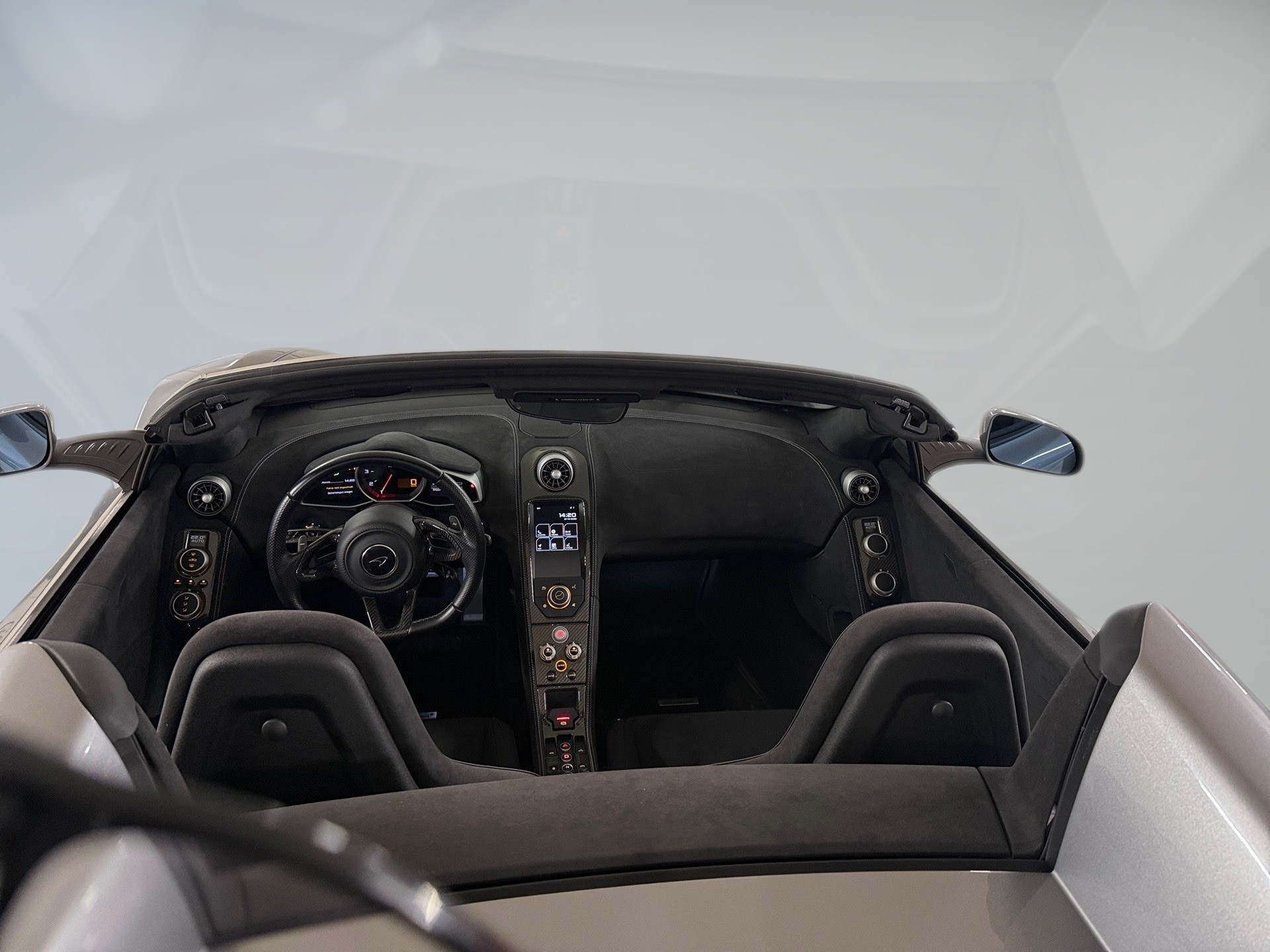 McLAREN 650S Spider 3.8 V8 SSG FULL CARBON-image-10