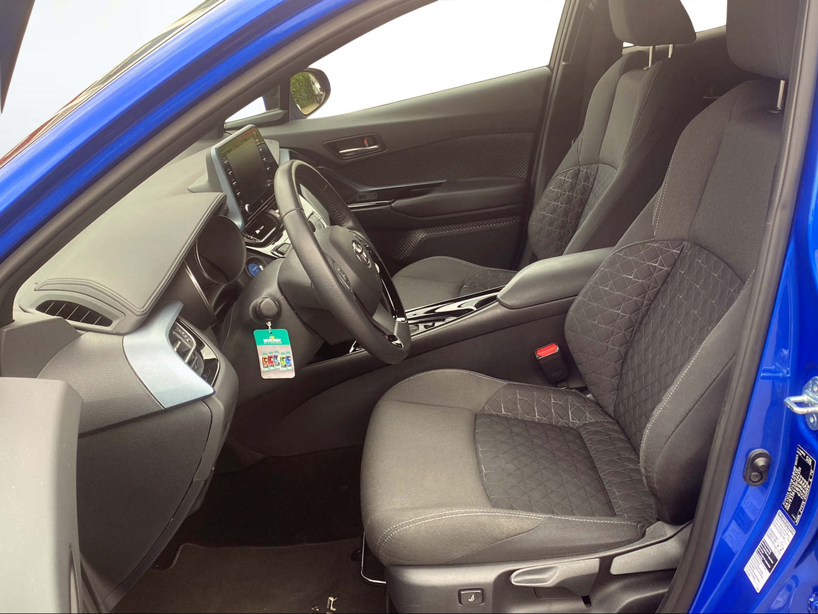 TOYOTA C-HR 1.8 HSD CVT Trend-image-3