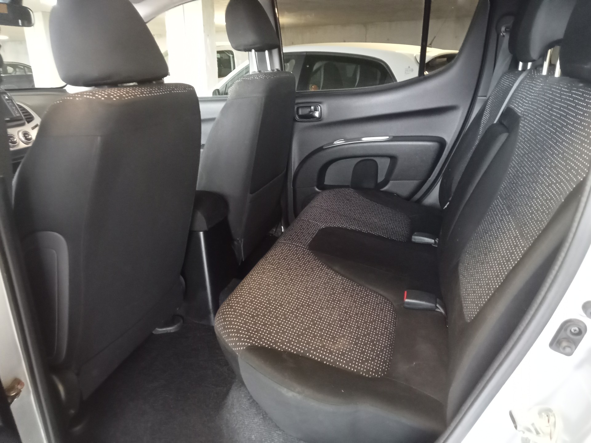 MITSUBISHI L 200 2.5-image-6