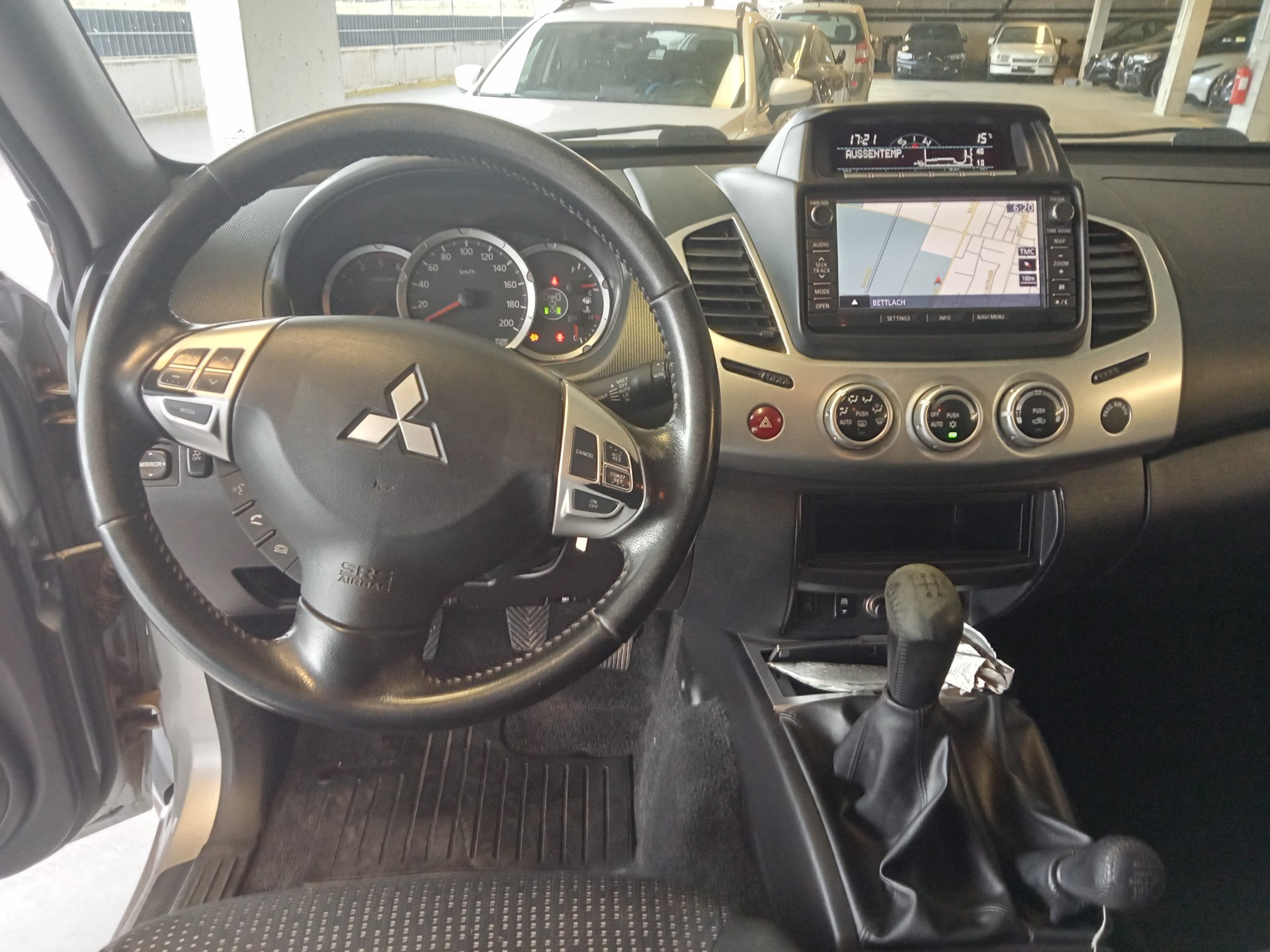 MITSUBISHI L 200 2.5-image-4