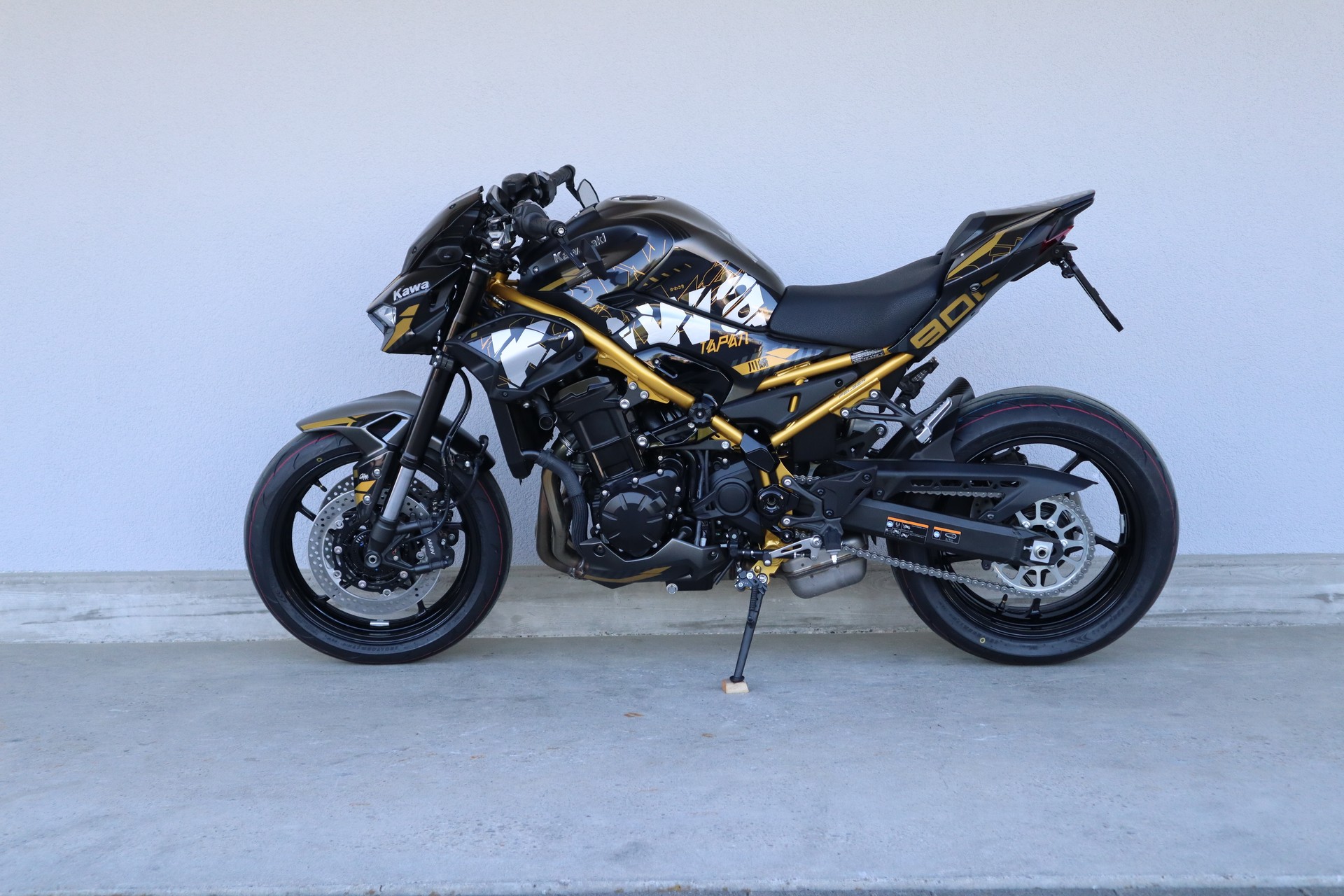 KAWASAKI Z 900 (35kW)-image-3