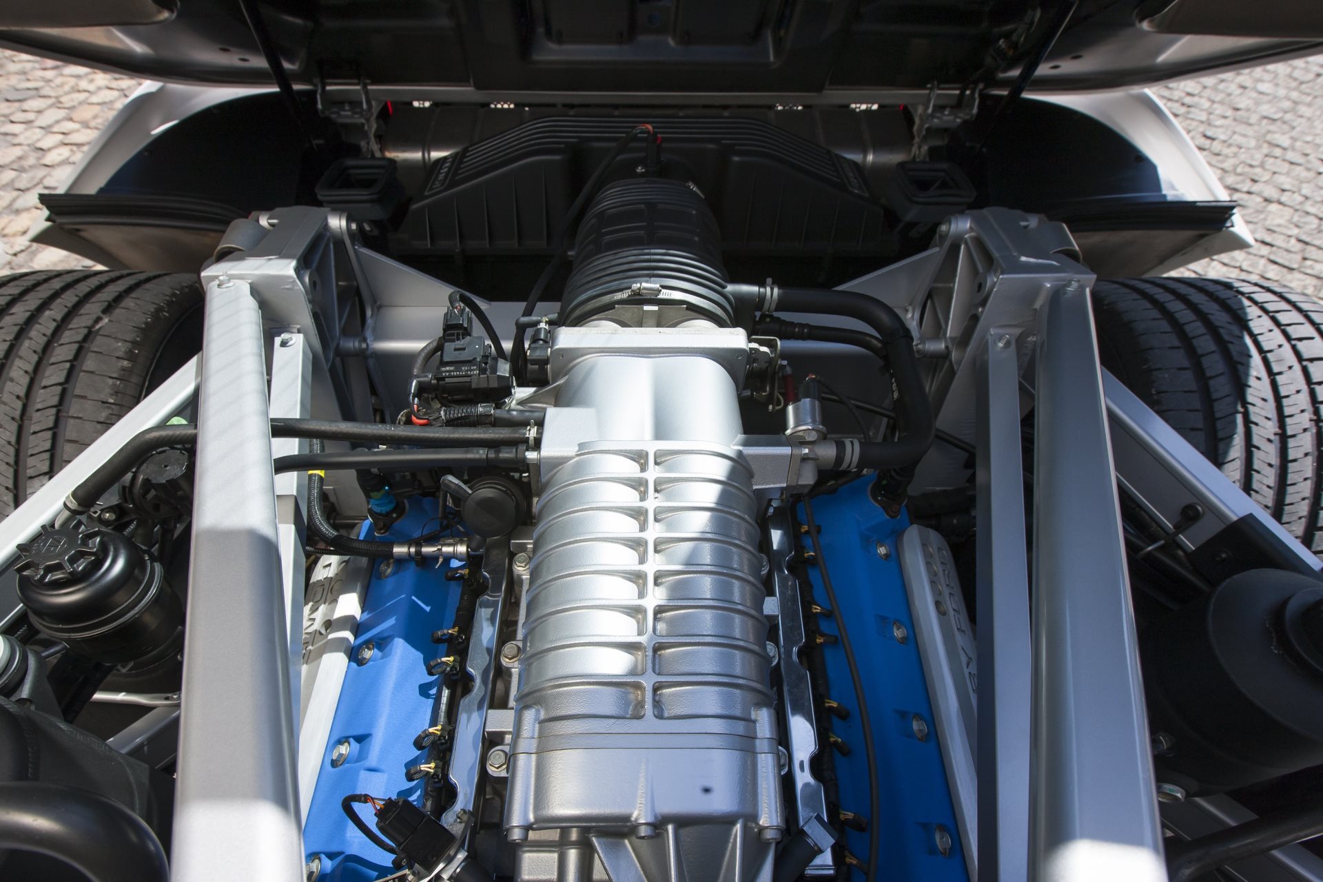 FORD GT-image-15