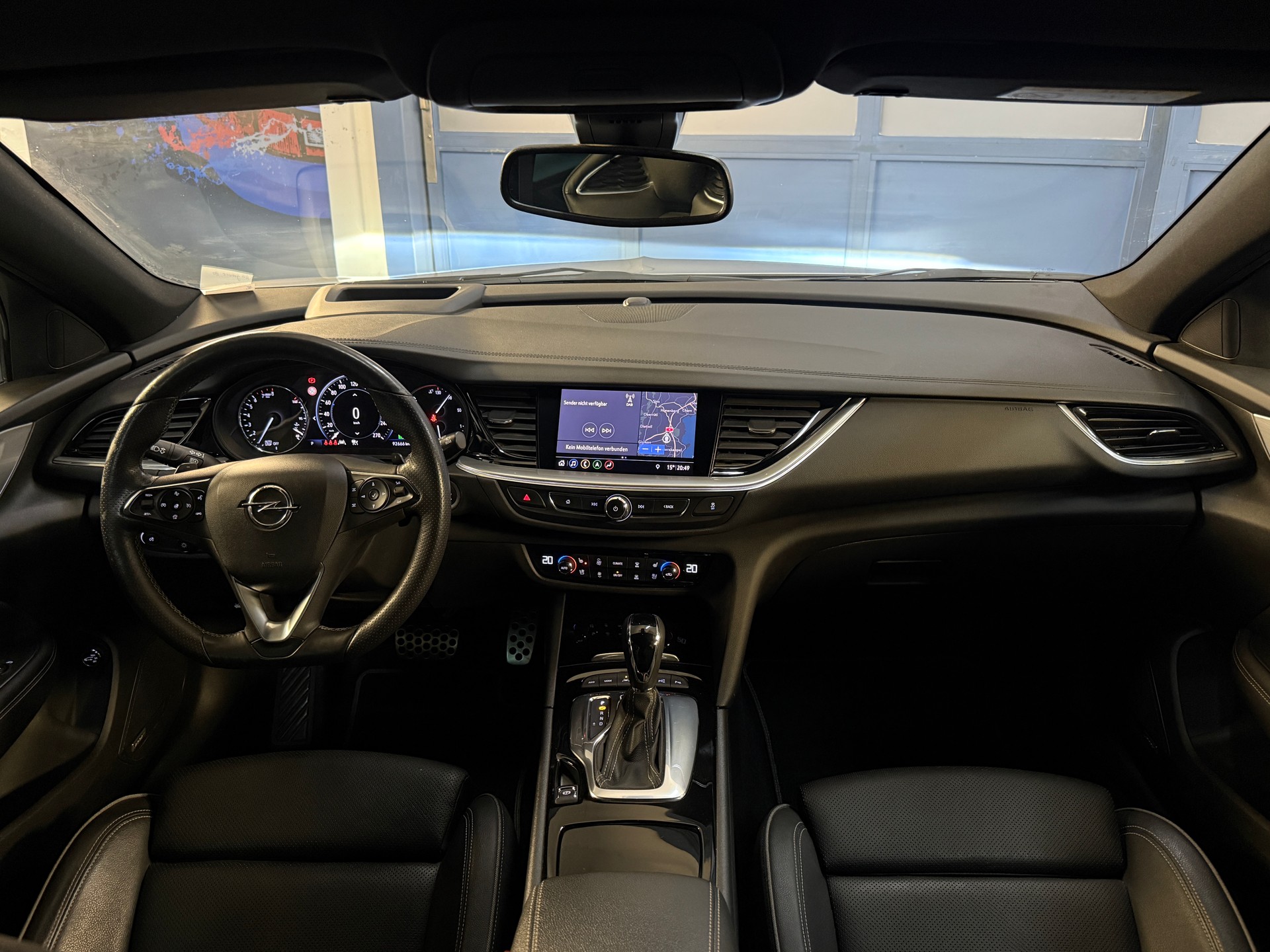 OPEL Insignia 2.0 T Sports Tourer GSi Automatic *4x4* *Vollausstattung* *CH-Fahrzeug*-image-9