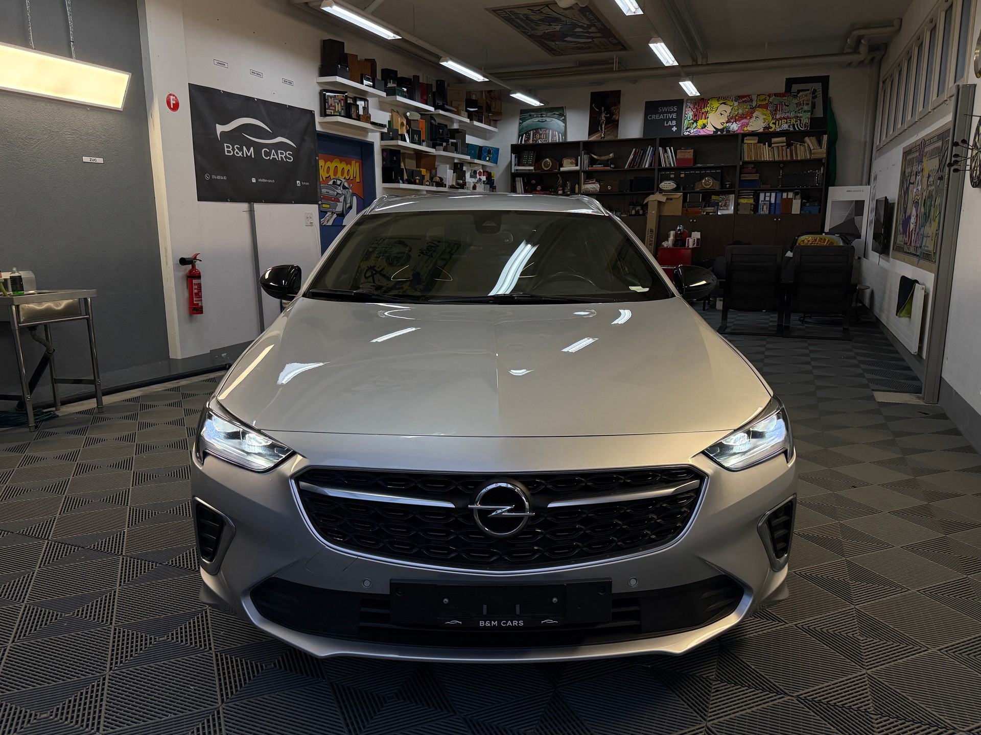 OPEL Insignia 2.0 T Sports Tourer GSi Automatic *4x4* *Vollausstattung* *CH-Fahrzeug*-showroom-element-1