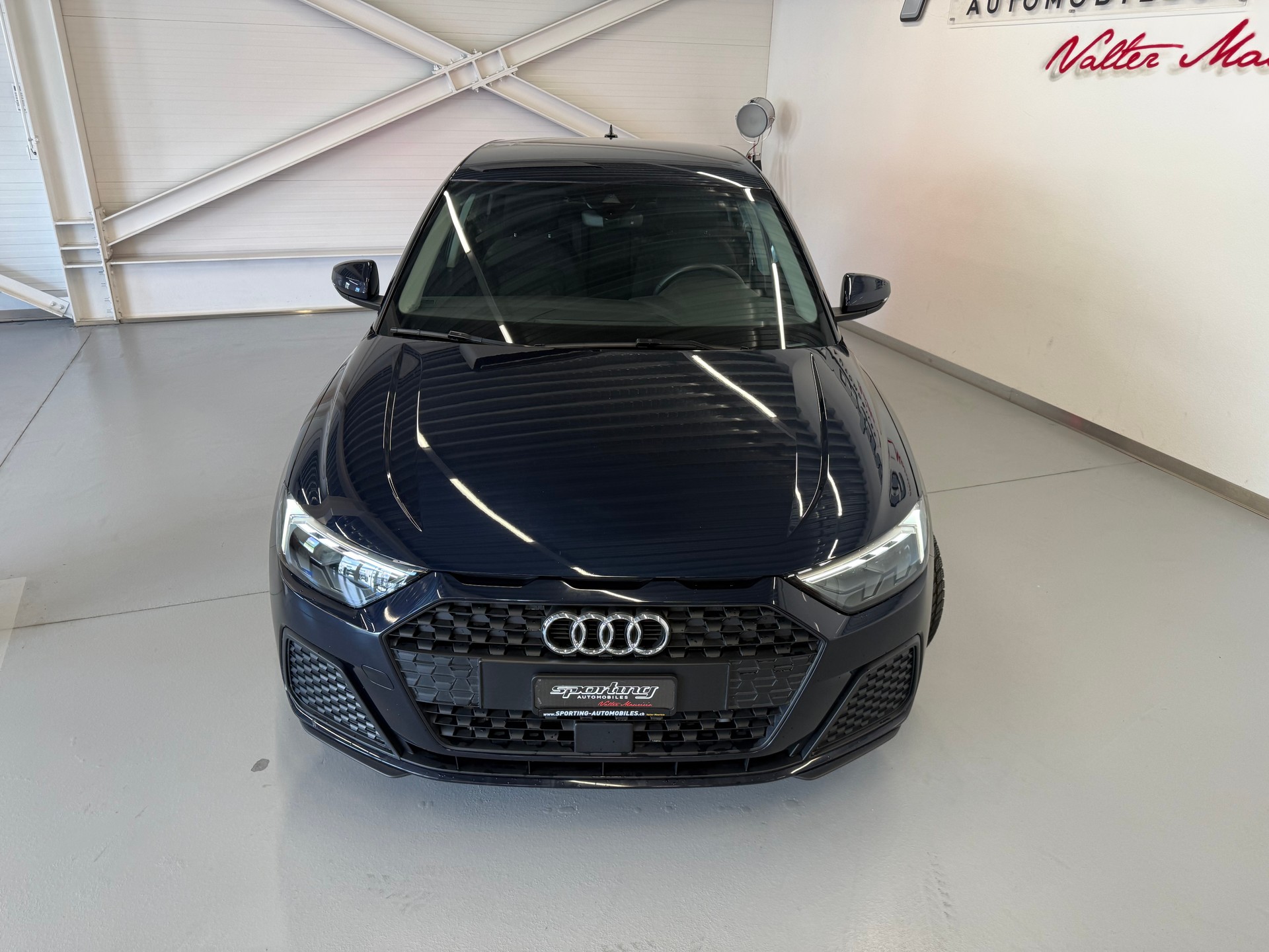 AUDI A1 Sportback 30 TFSI Attraction S-tronic-showroom-element-3