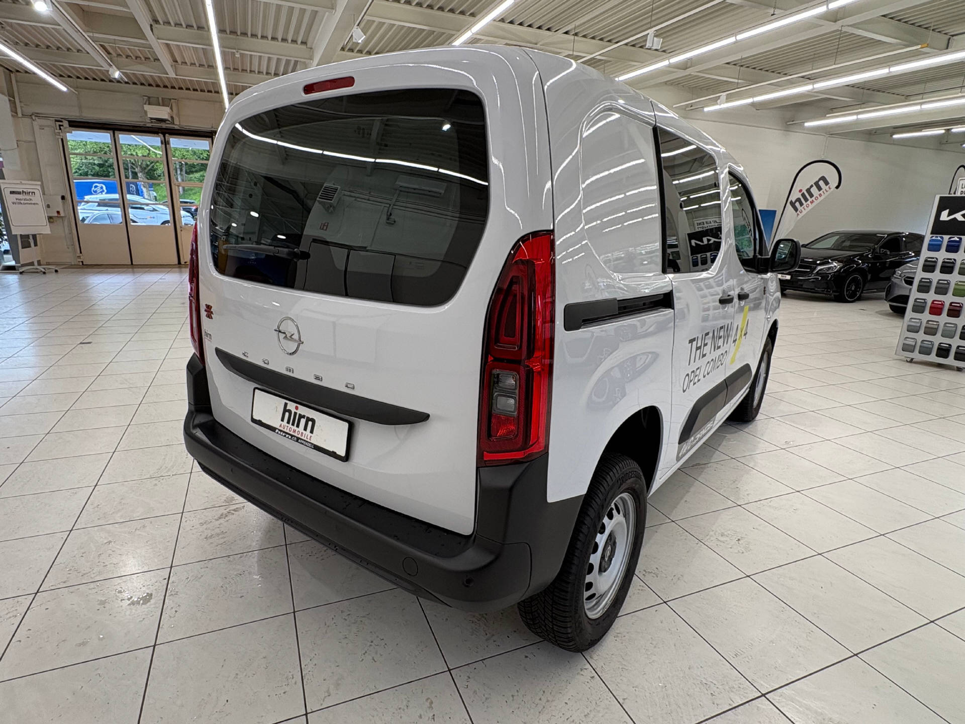 OPEL Combo Cargo 2.4 t 1.5 D S/S 4x4-image-4