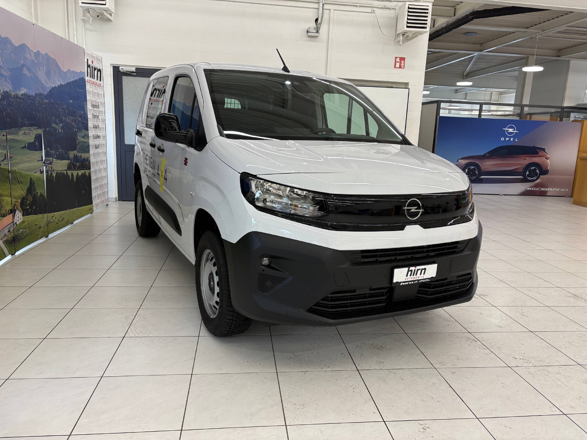 OPEL Combo Cargo 2.4 t 1.5 D S/S 4x4-image-2