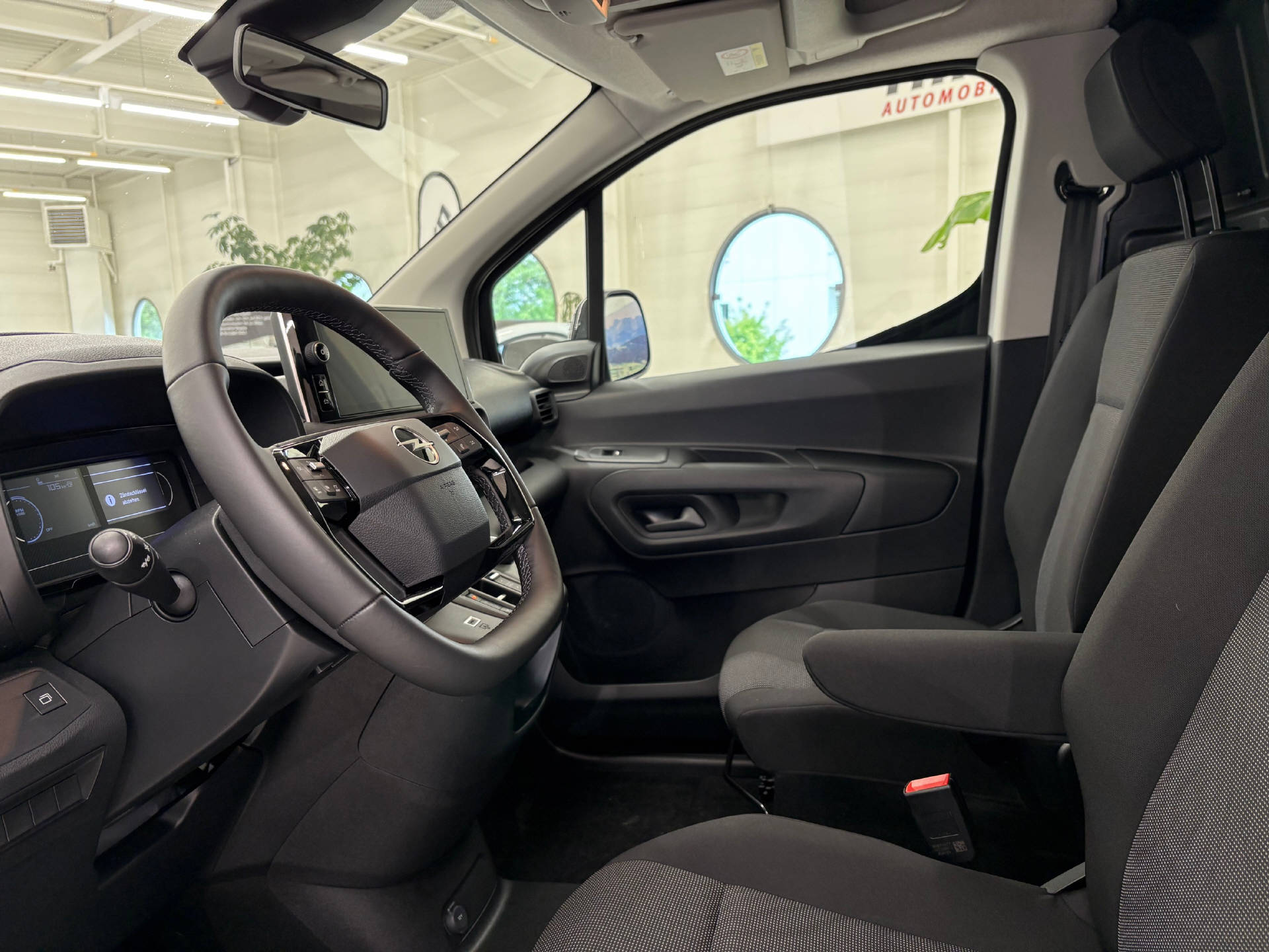 OPEL Combo Cargo 2.4 t 1.5 D S/S 4x4-image-6