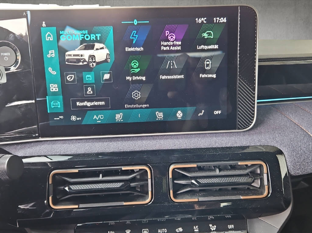 RENAULT 4 E-Tech Comfort Range techno-image-7