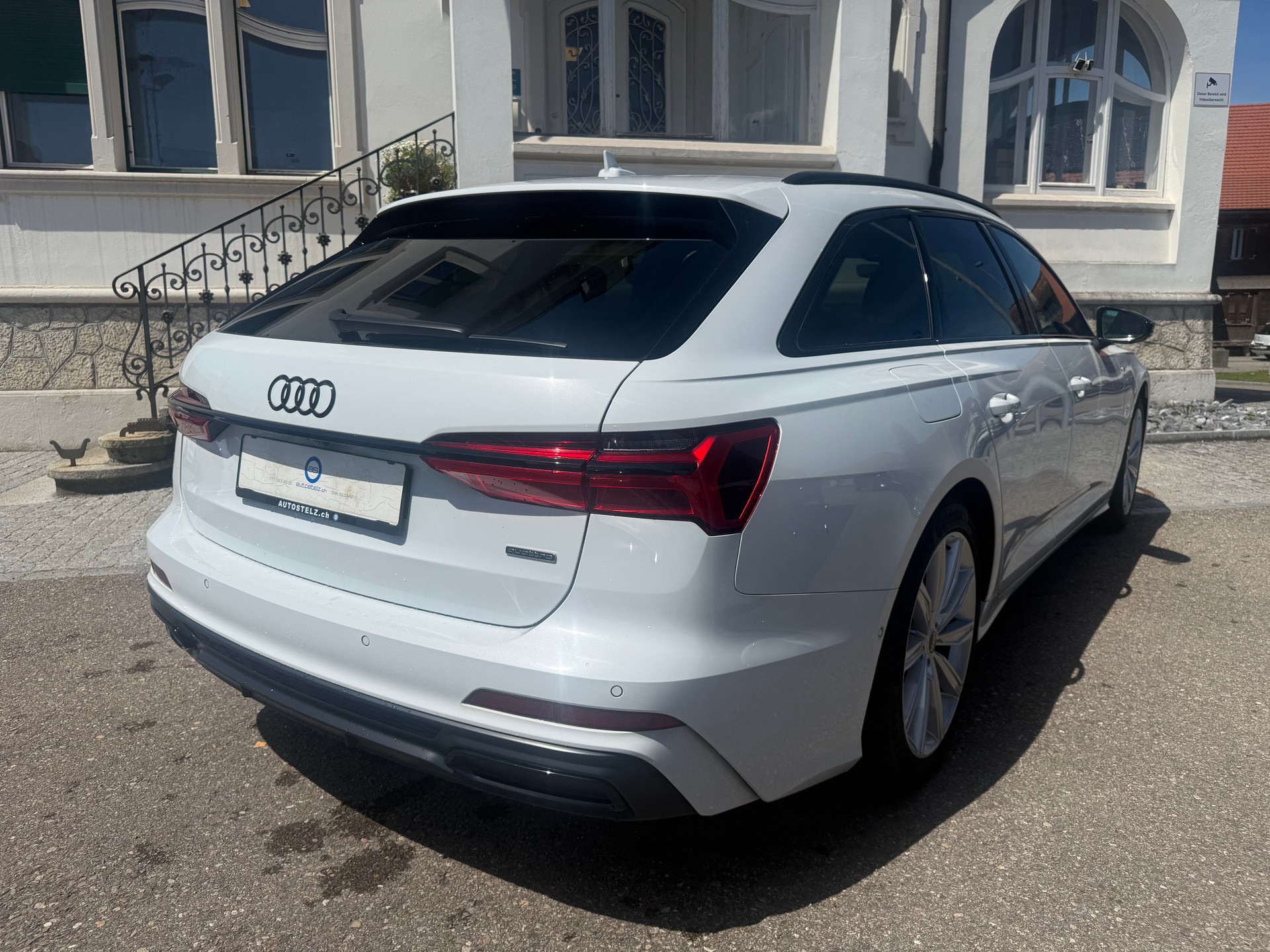AUDI A6 Avant 2.0 45 TFSI Sport quattro S-Tronic-image-5