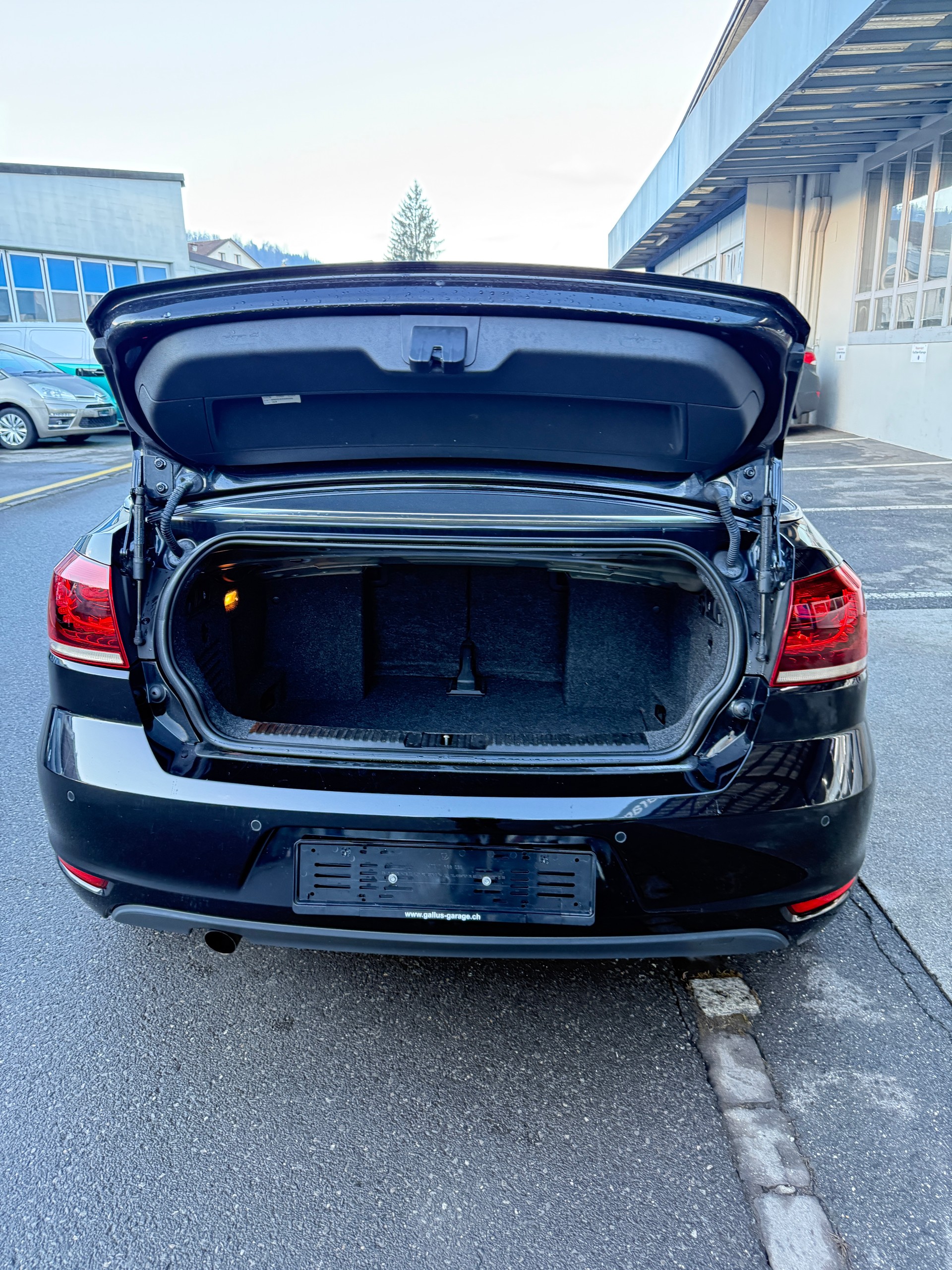 VW Golf Cabrio 1.2 TSI BlueMotion Technology-image-6