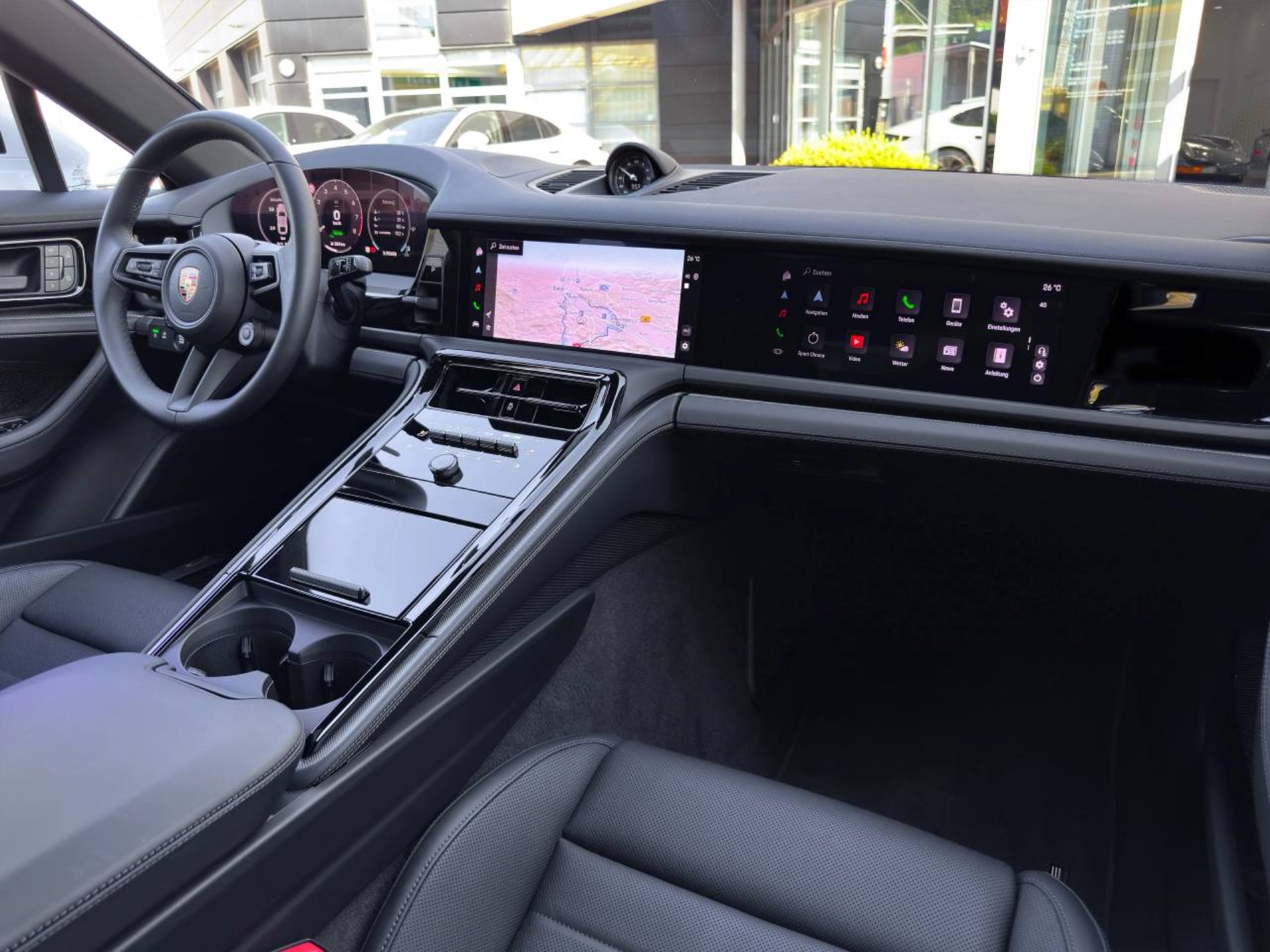 PORSCHE Panamera 4S E-Hybrid-image-14