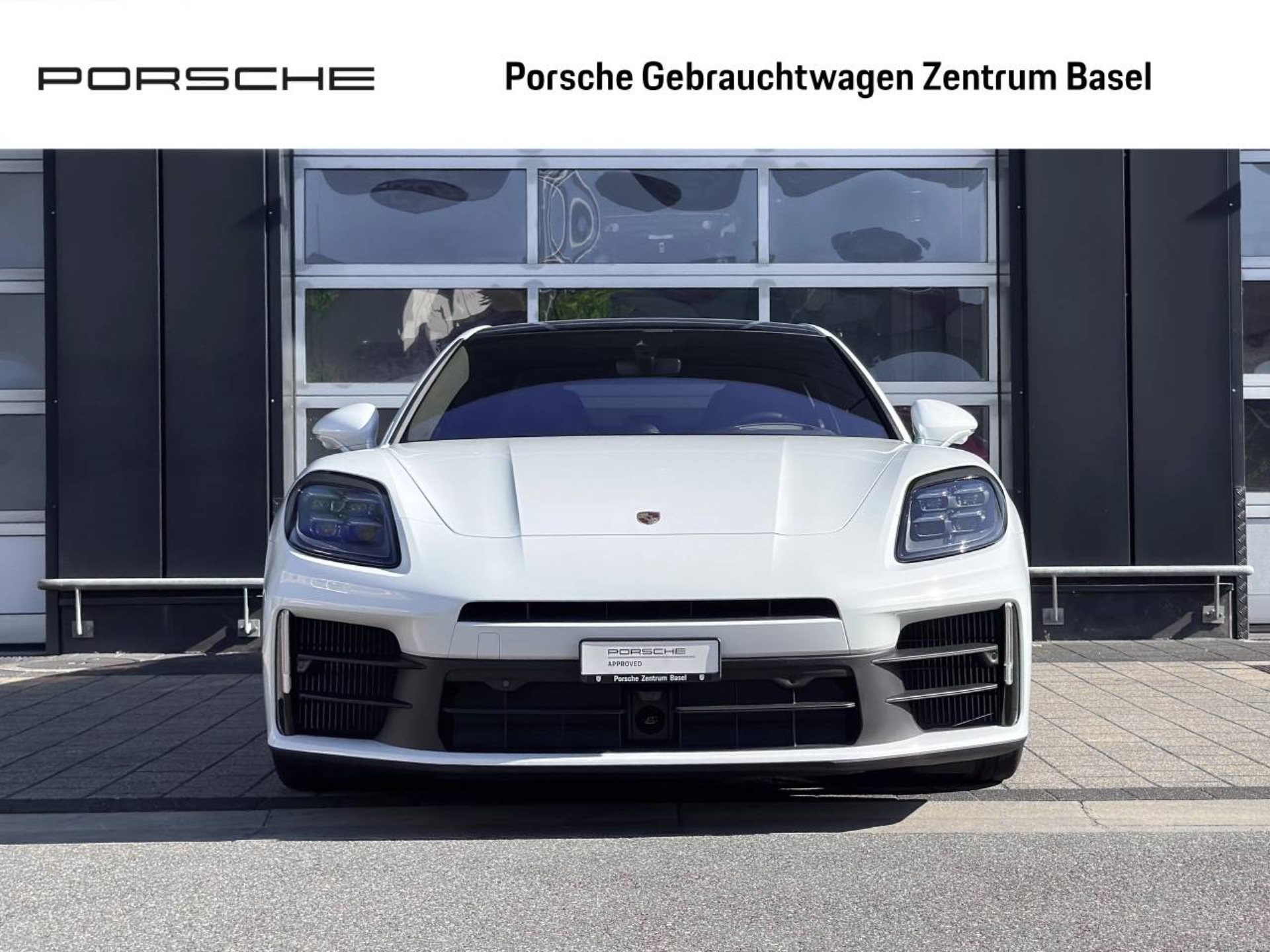 PORSCHE Panamera 4S E-Hybrid-image-6