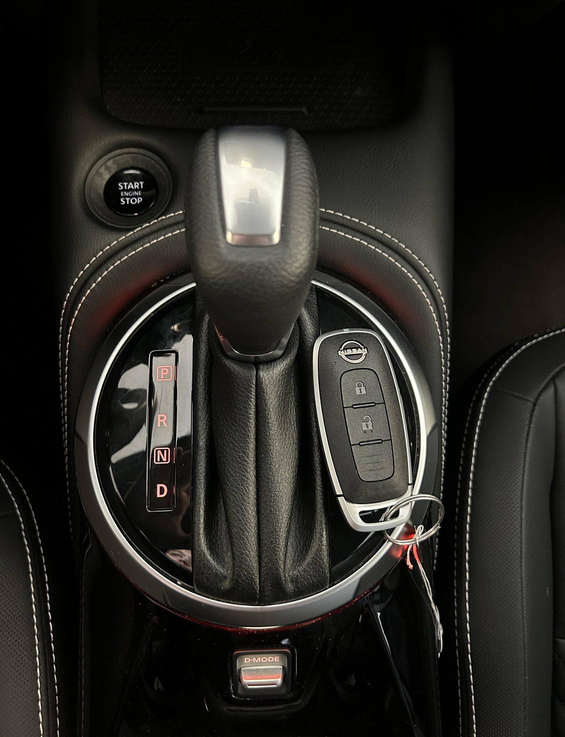 NISSAN Juke 1.0 DIG-T Tekna-image-11
