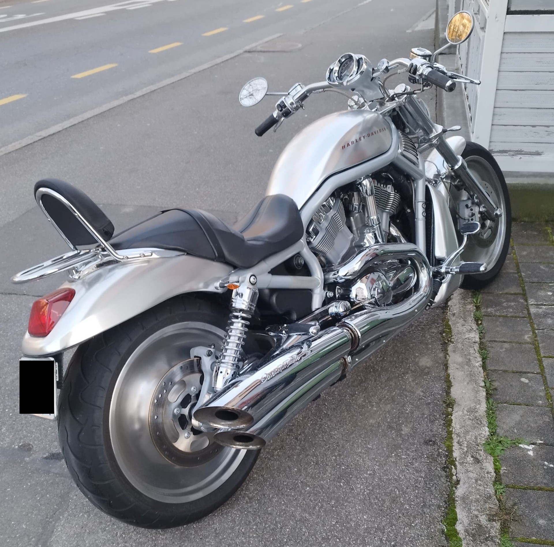 HARLEY-DAVIDSON VRSCA V-Rod 1200