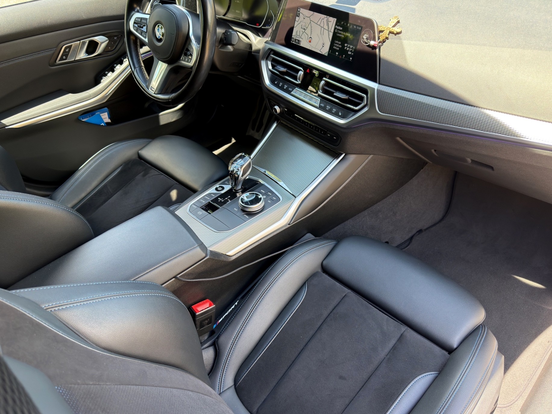 BMW 320i xDrive Steptronic M Sport-image-22