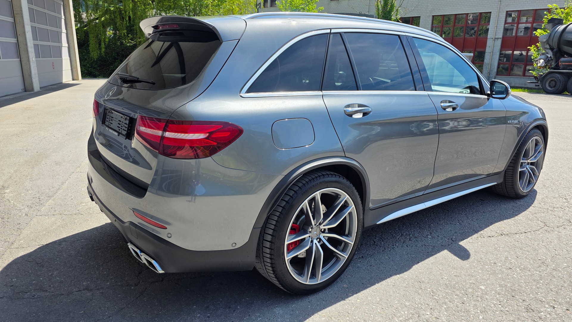 MERCEDES-BENZ GLC 63 S AMG 4Matic+ 9G-Tronic-image-6