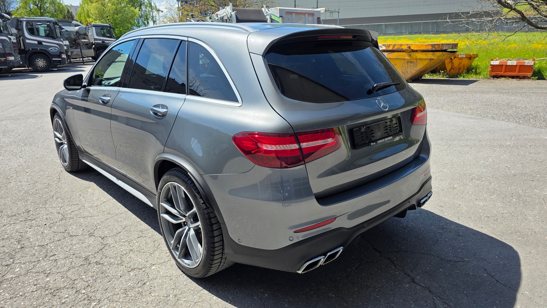 MERCEDES-BENZ GLC 63 S AMG 4Matic+ 9G-Tronic-image-4