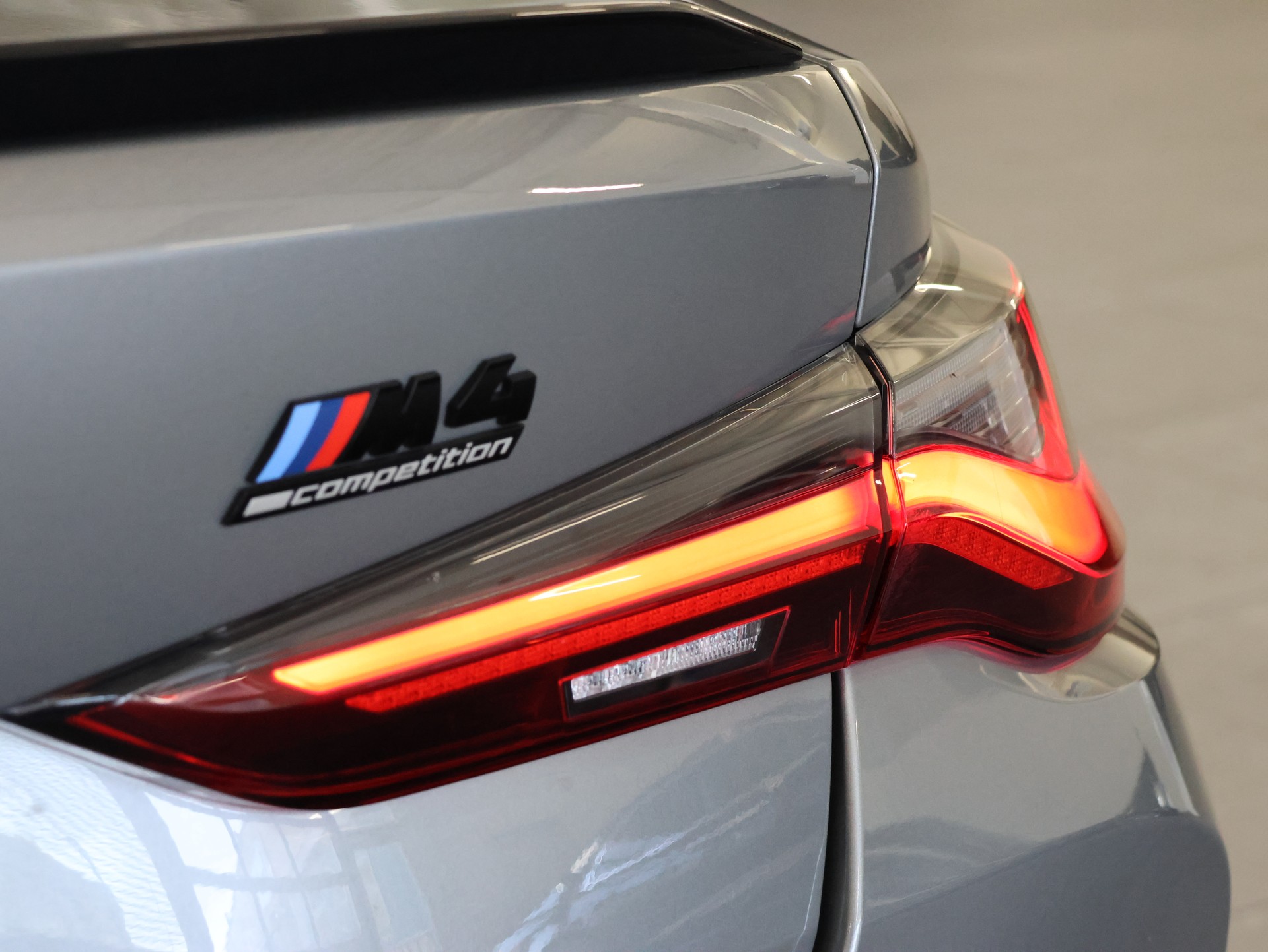 BMW M4 Coupé Competition M xDrive *Widescreen* *360 Kamera* *Carbon Packet*-image-12