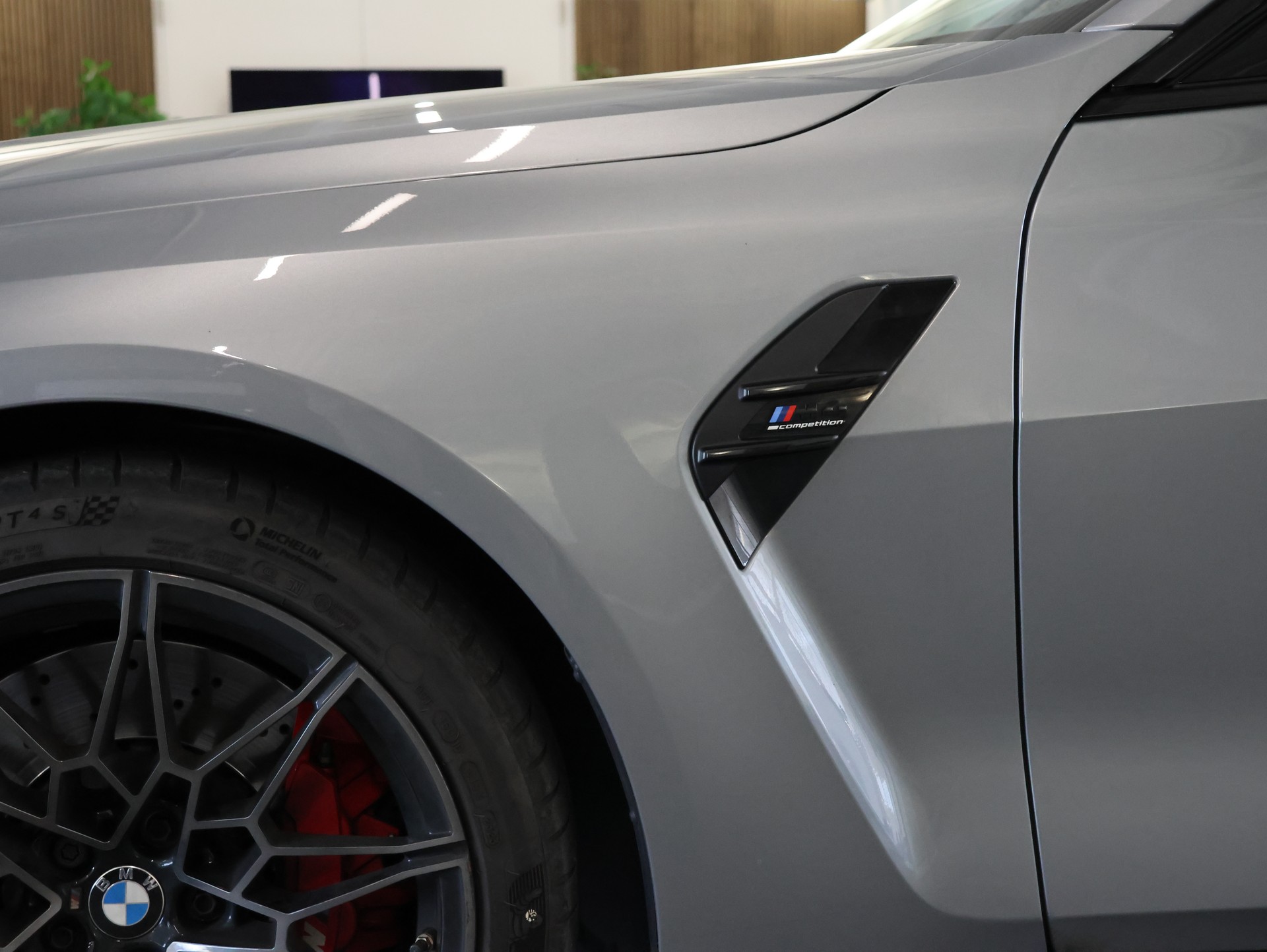 BMW M4 Coupé Competition M xDrive *Widescreen* *360 Kamera* *Carbon Packet*-image-14