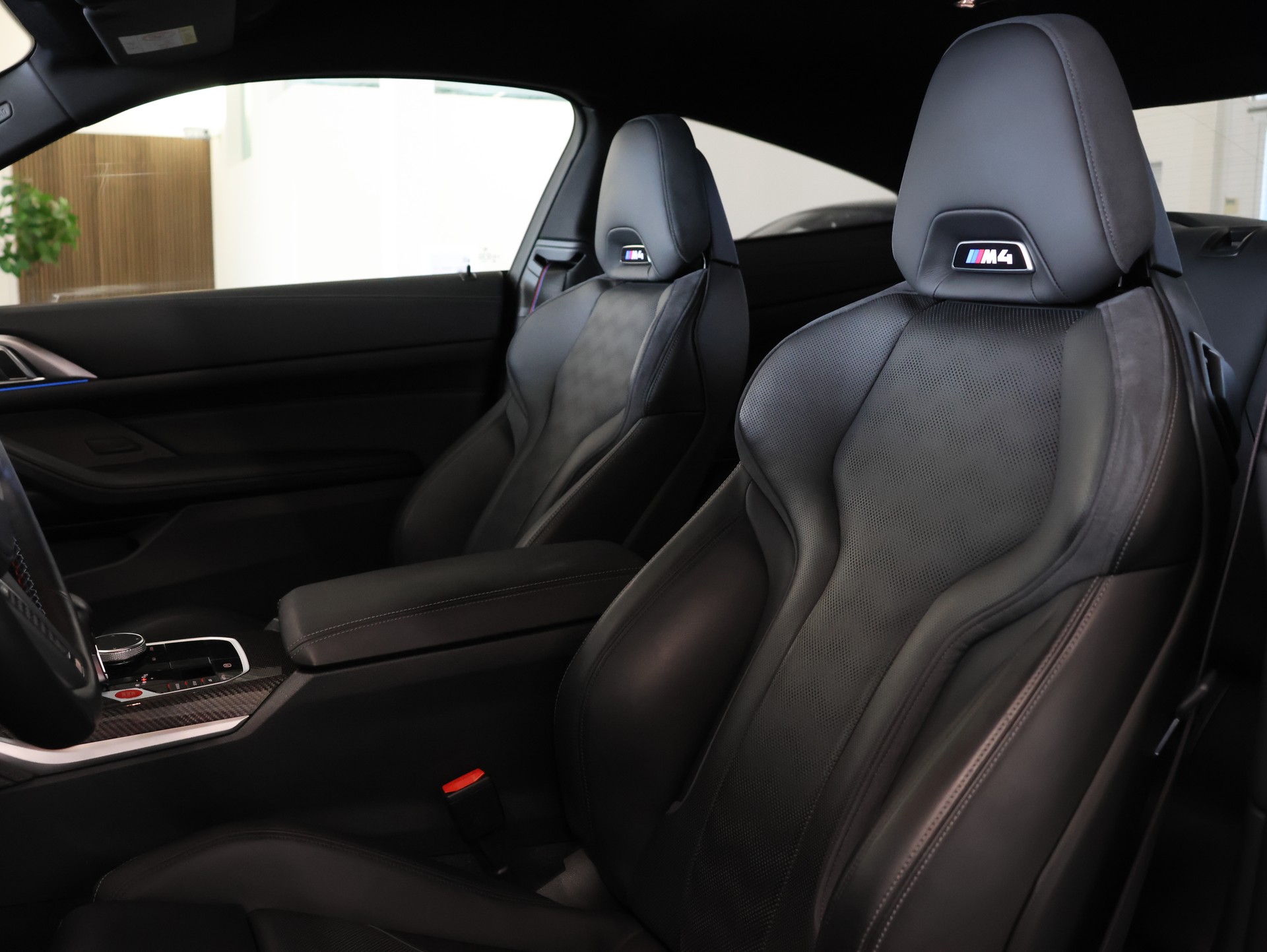 BMW M4 Coupé Competition M xDrive *Widescreen* *360 Kamera* *Carbon Packet*-image-20