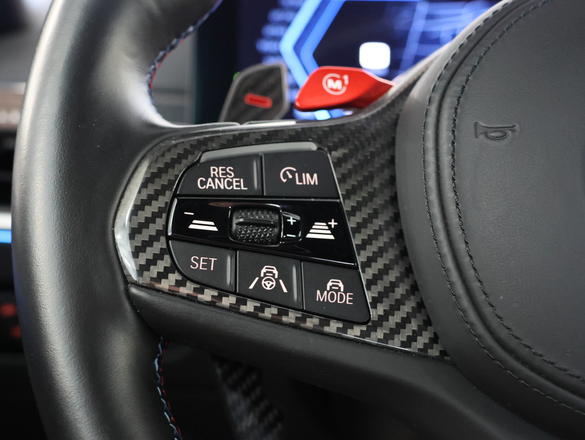 BMW M4 Coupé Competition M xDrive *Widescreen* *360 Kamera* *Carbon Packet*-image-27