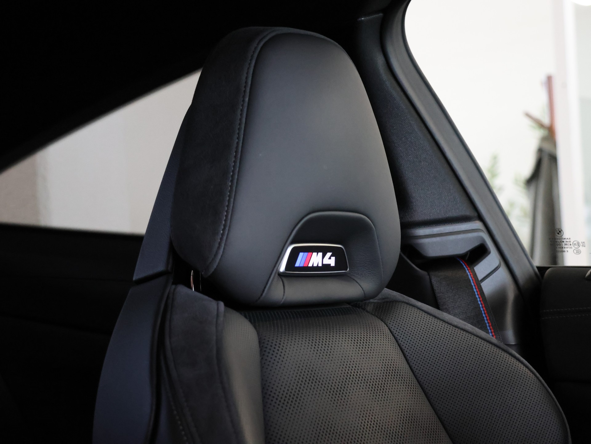 BMW M4 Coupé Competition M xDrive *Widescreen* *360 Kamera* *Carbon Packet*-image-21