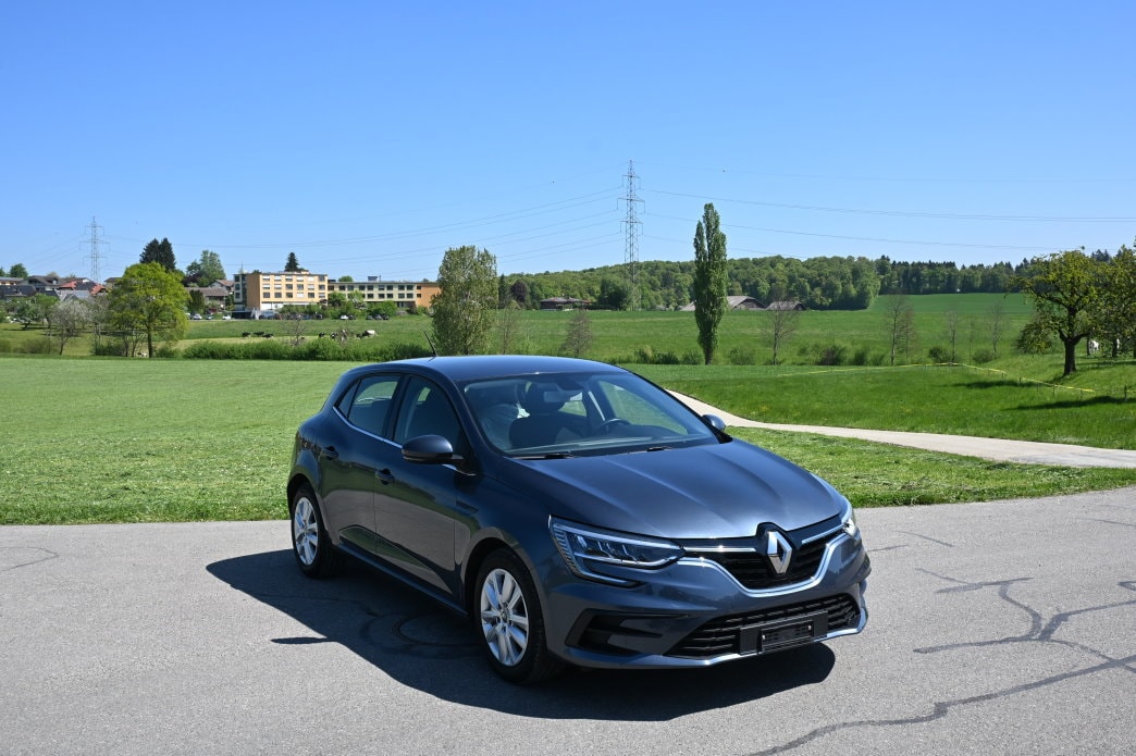 RENAULT Mégane Berline 1.3 16V Turbo Zen Facelift-image-1