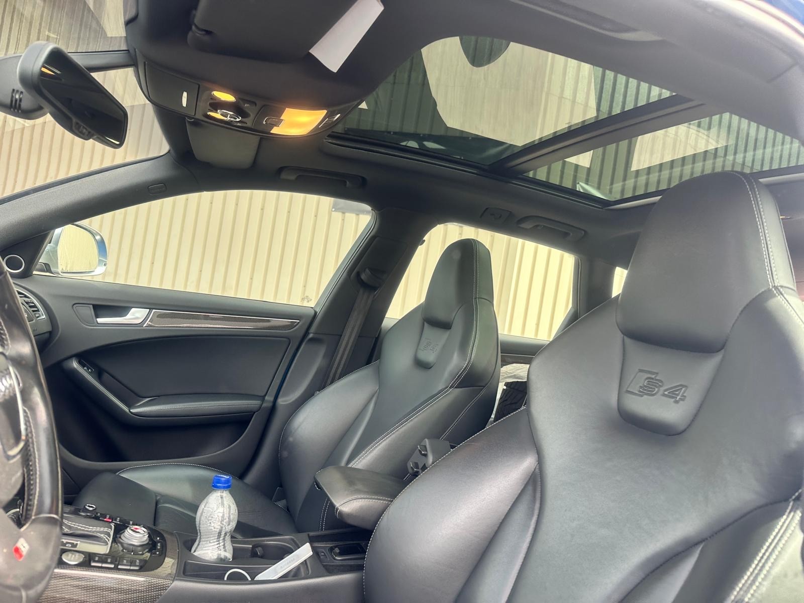 AUDI S4 Avant 3.0 TFSI quattro S-tronic-image-14