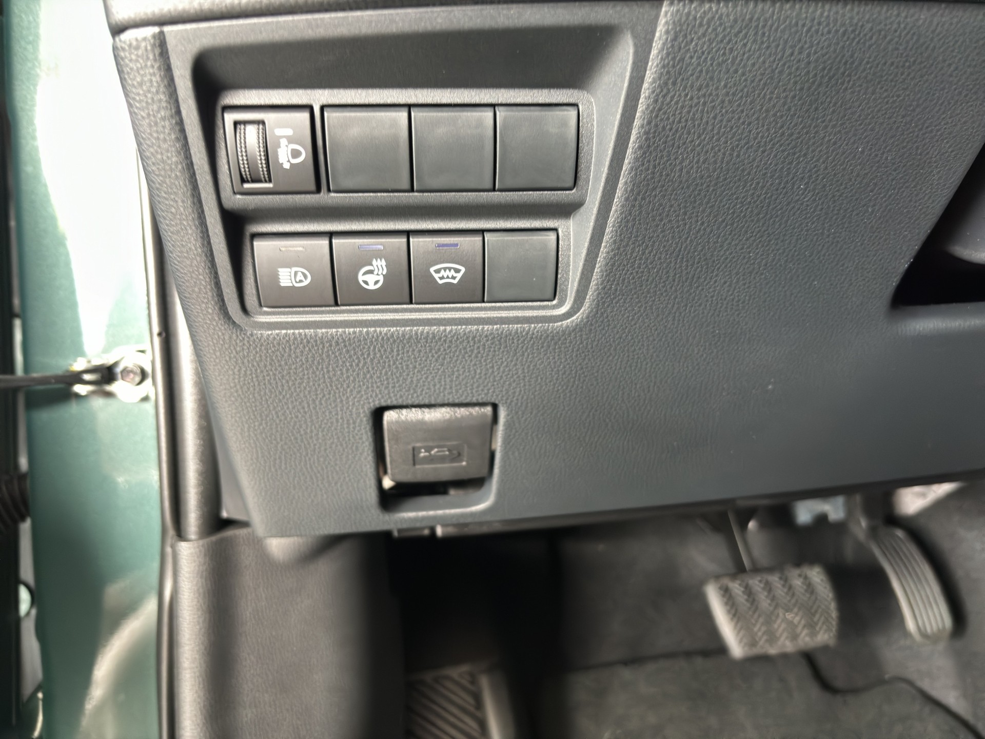 TOYOTA Yaris Cross 1.5 Trend AWDi e-CVT-image-24