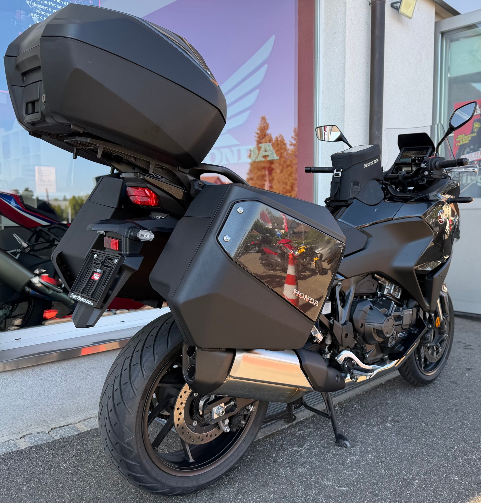 HONDA NT 1100 DCT-image-3