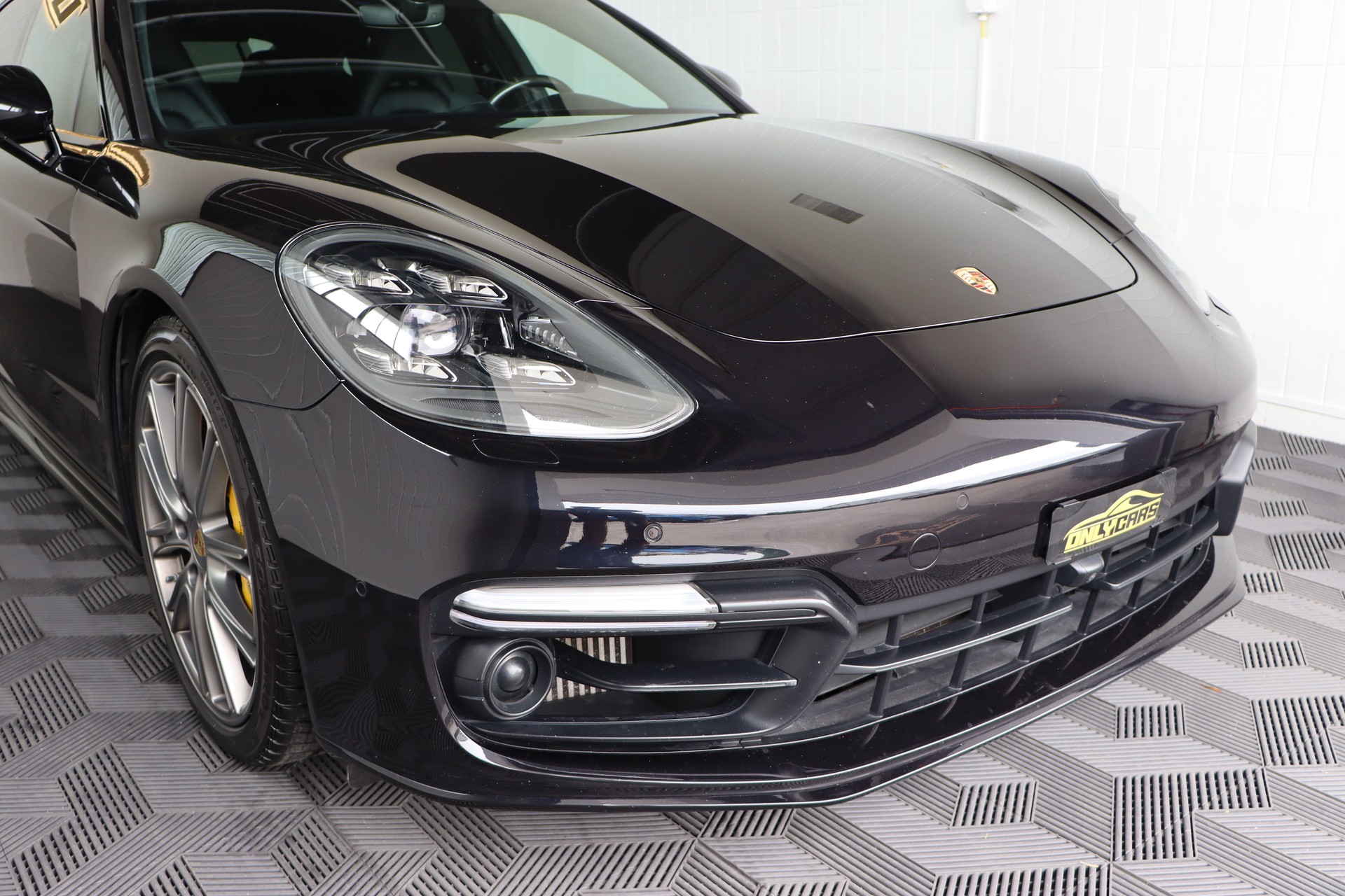 PORSCHE PANAMERA TURBO S EXECUTIVE E-HYBRID PDK * APPROVED GARATNIE BIS 10.2027 * LANGVERSION * PCCB * SPORTCHRONO * EINZIGARTIG *-image-5