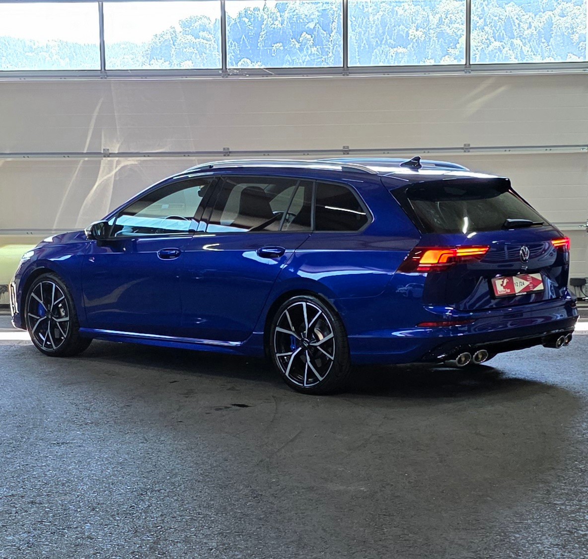 VW Golf Variant 2.0 TSI R Performance DSG 4 Motion *Sitz-&Lenkradheizung*ACC&LaneAssist*360°Kamera*Ambiente*CarPlay&AndroidAuto*-showroom-element-2