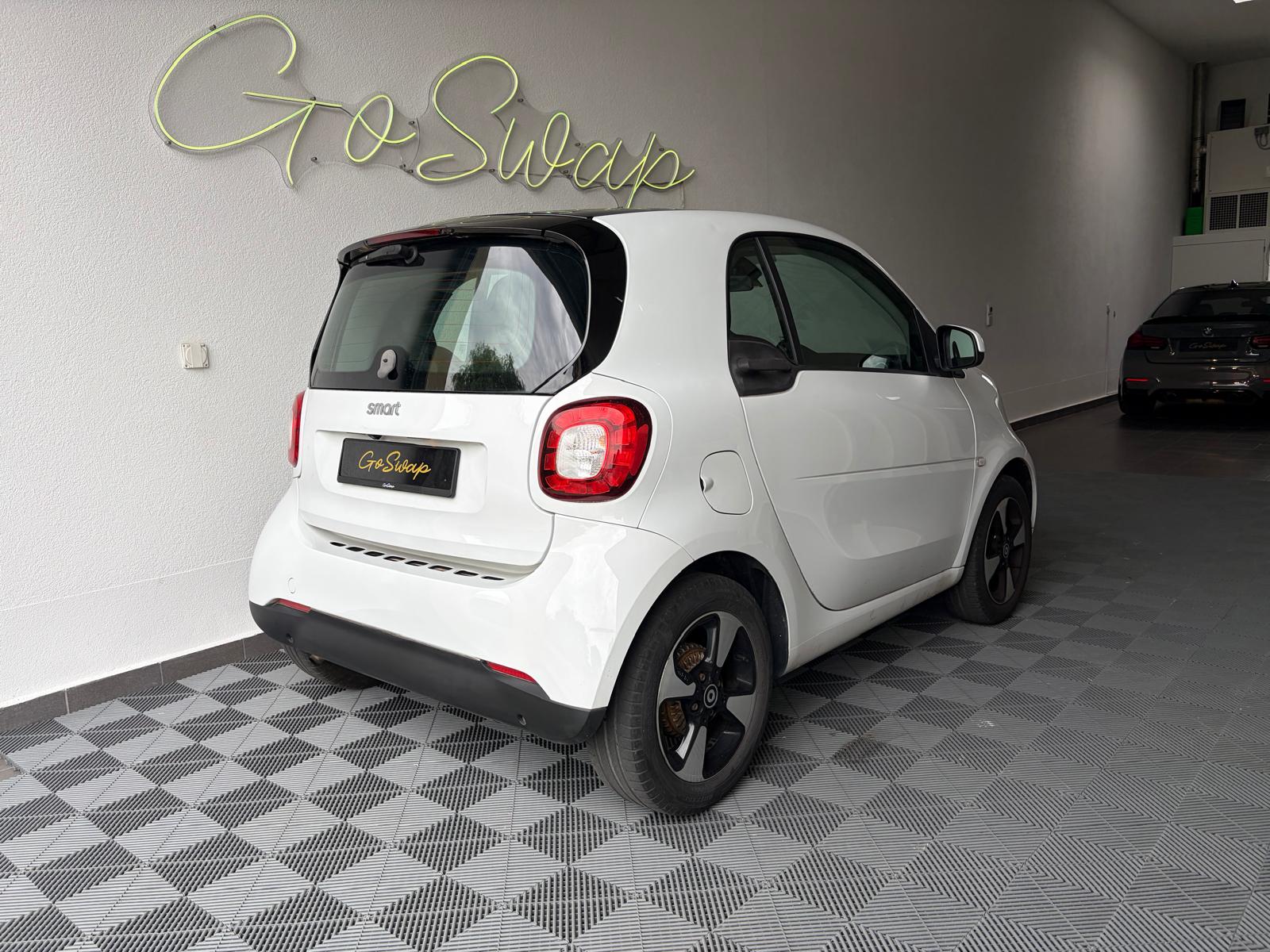 SMART fortwo perfect twinmatic-showroom-element-3