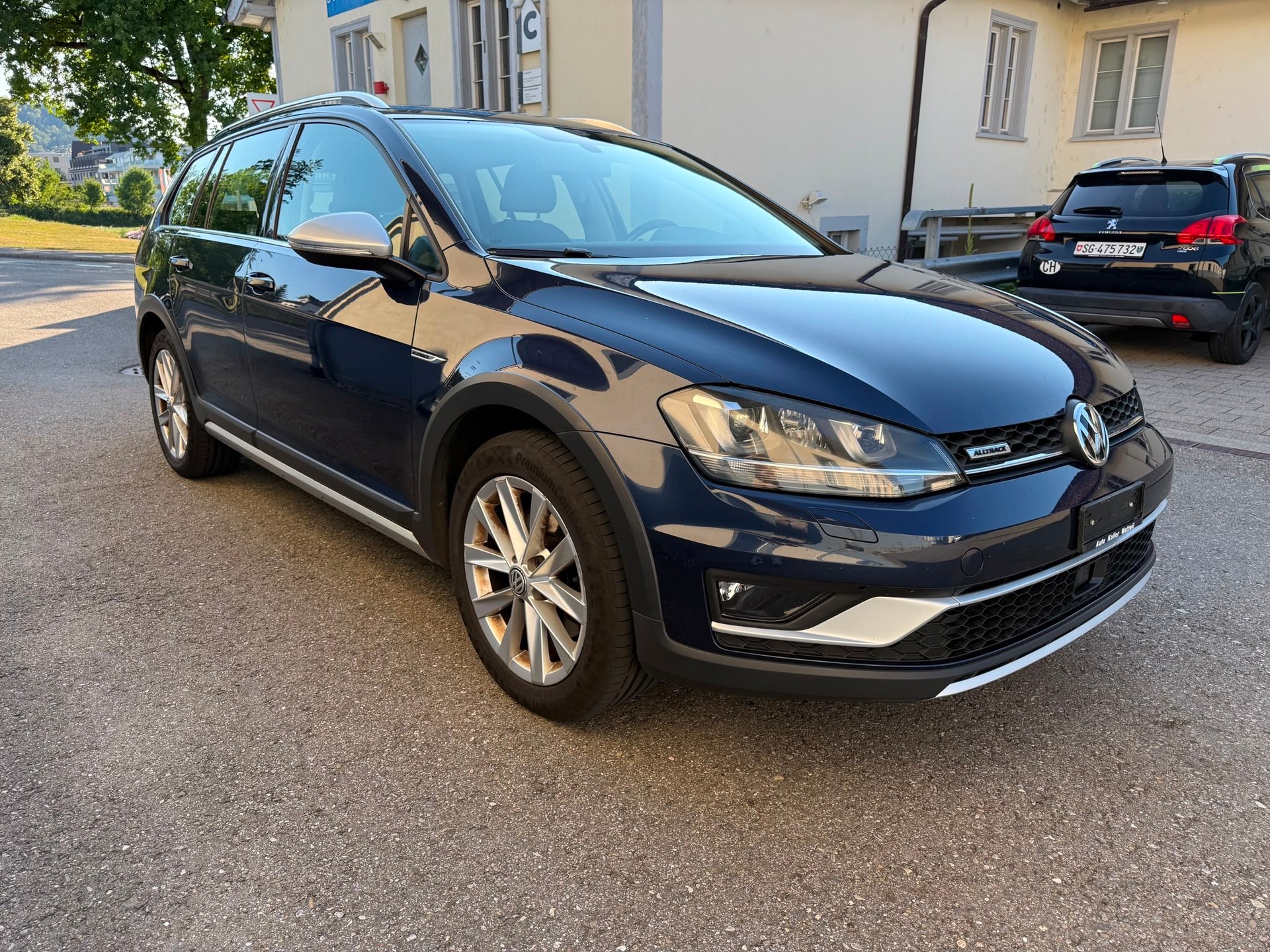 VW Golf 1.8 TSI Alltrack 4Motion-showroom-element-2