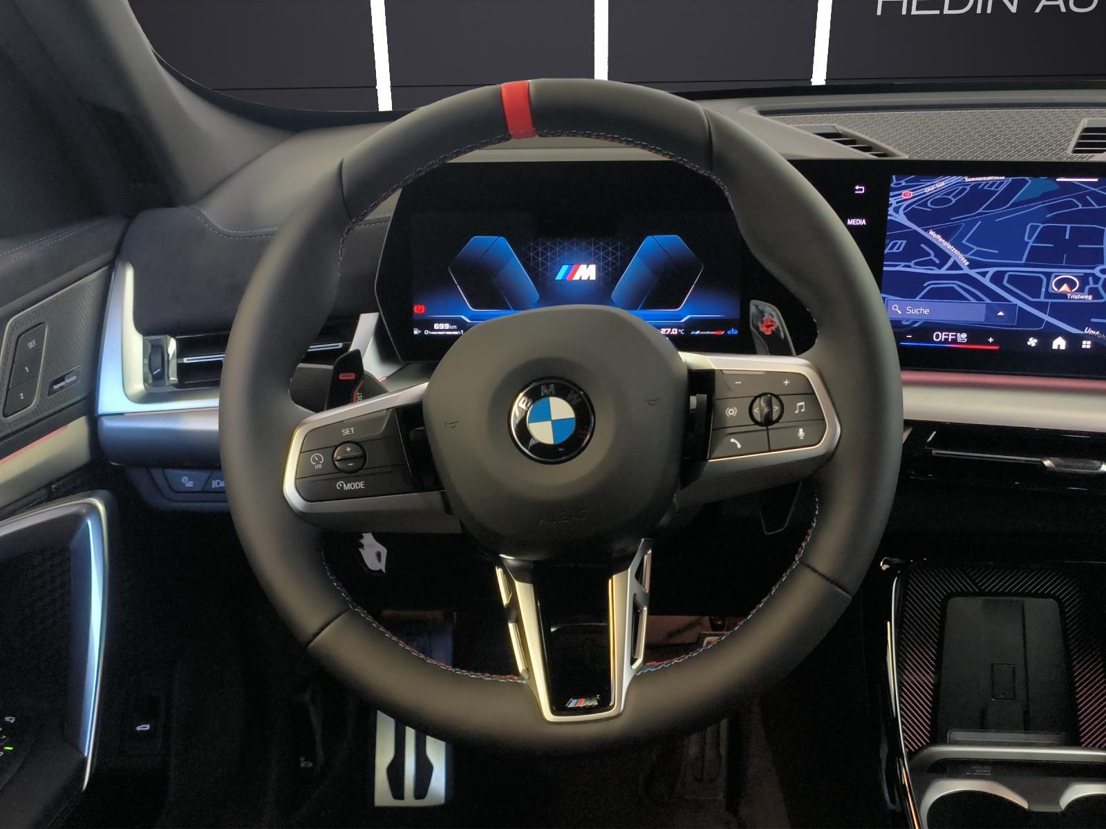 BMW X1 M35i-image-15