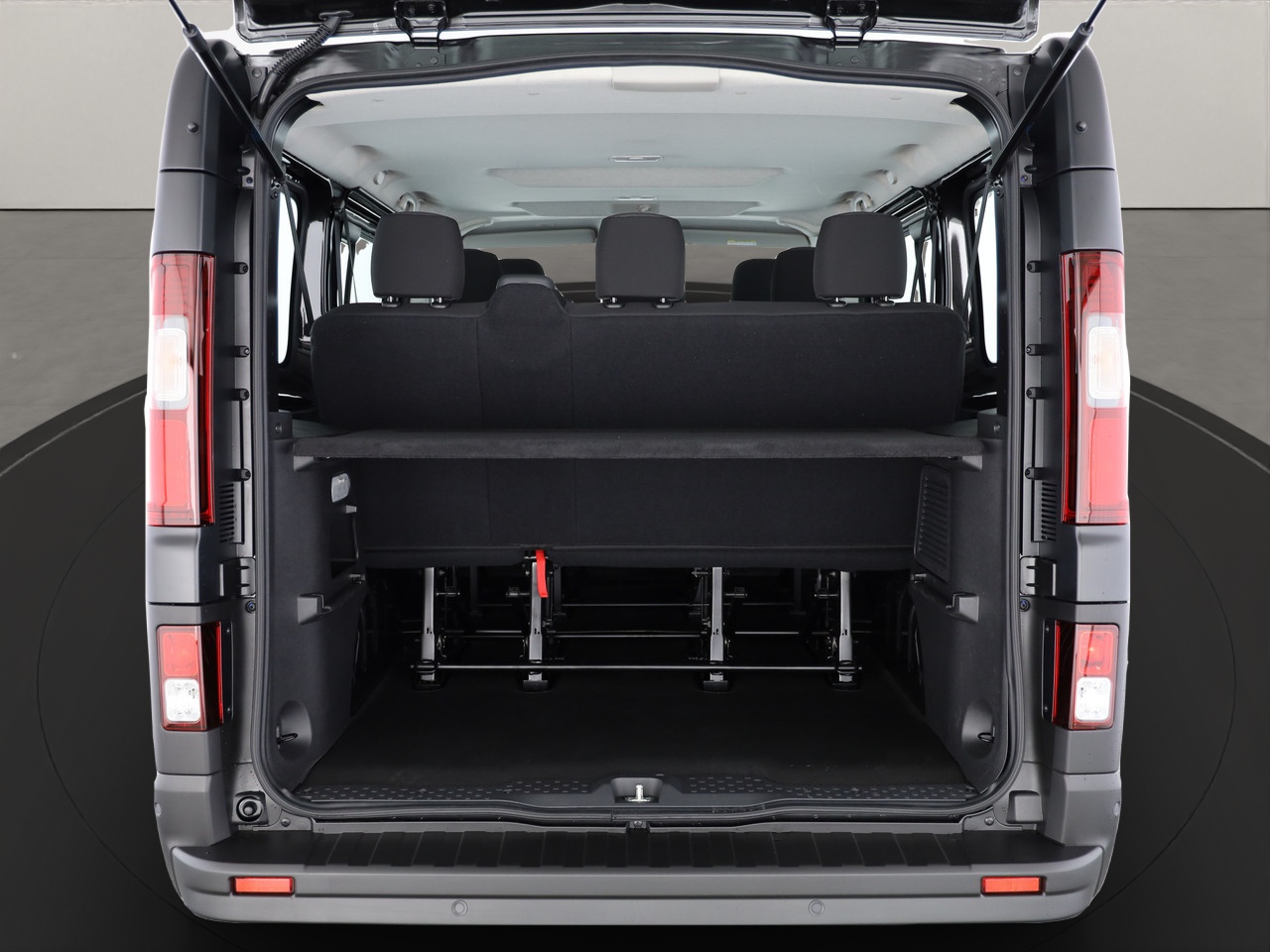 NISSAN Primastar Kombi 2.8 t L1 H1 2.0 dCi 170 N-Connecta 9P-image-8