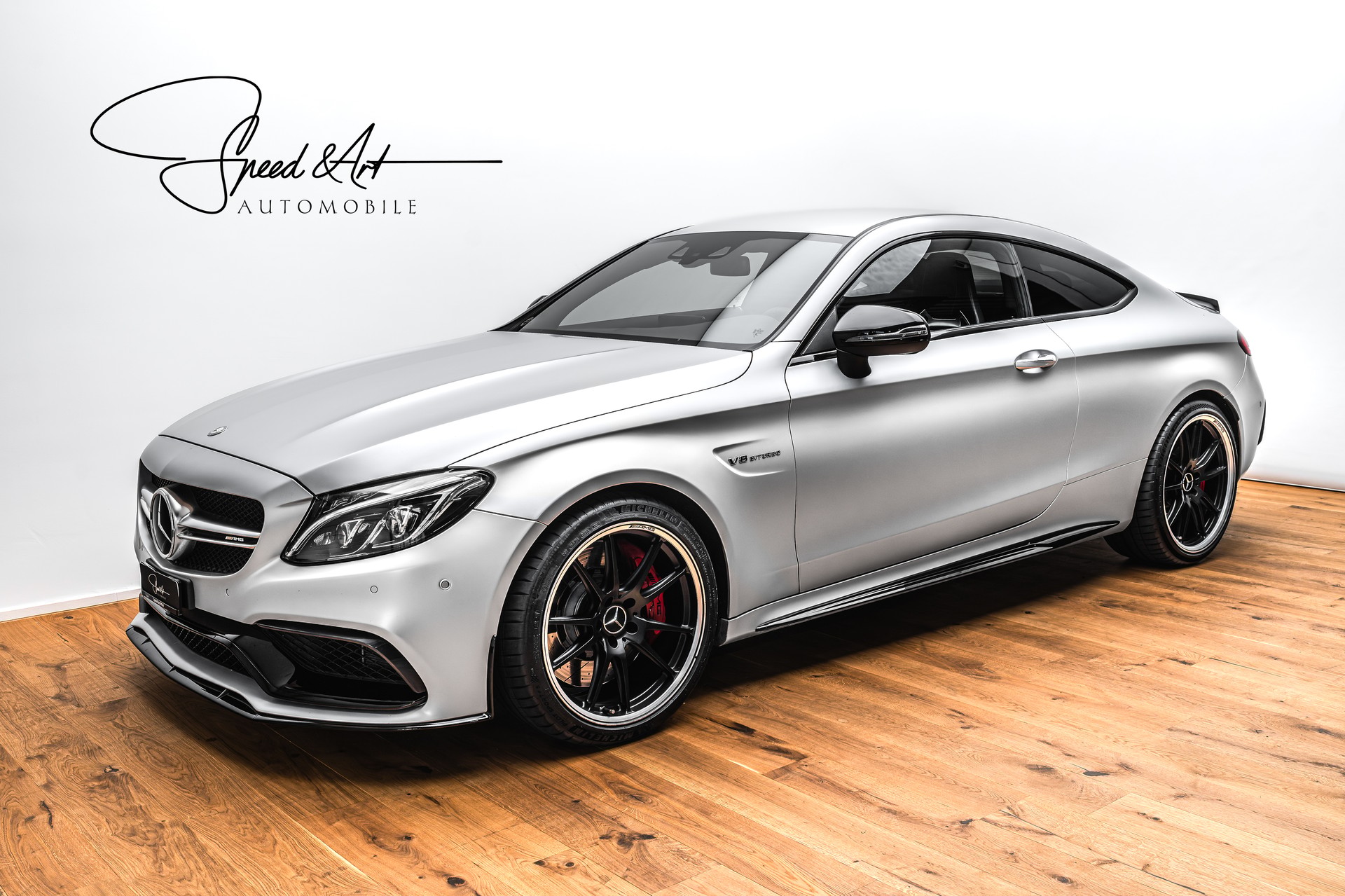 MERCEDES-BENZ C 63 S AMG Edition 1 Speedshift | OHNE OPF | CARBON | MAGNO SILBER-showroom-element-2