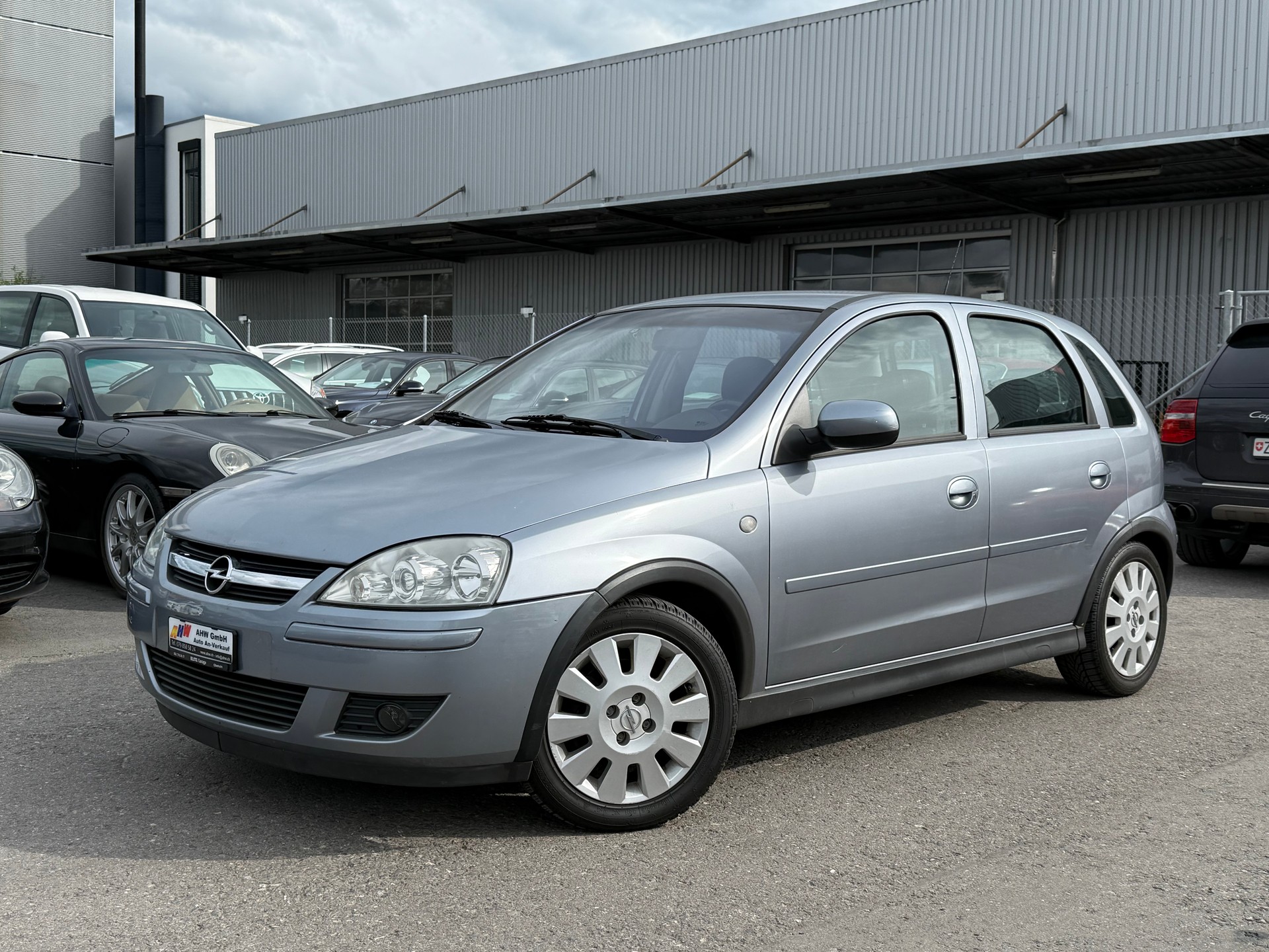OPEL Corsa 1.4 TP Cosmo Automatik / Frisch ab MFK / LEDER / SITZHEIZUNG / KLIMAAUTOMATIK / DAB / ALUFELGEN