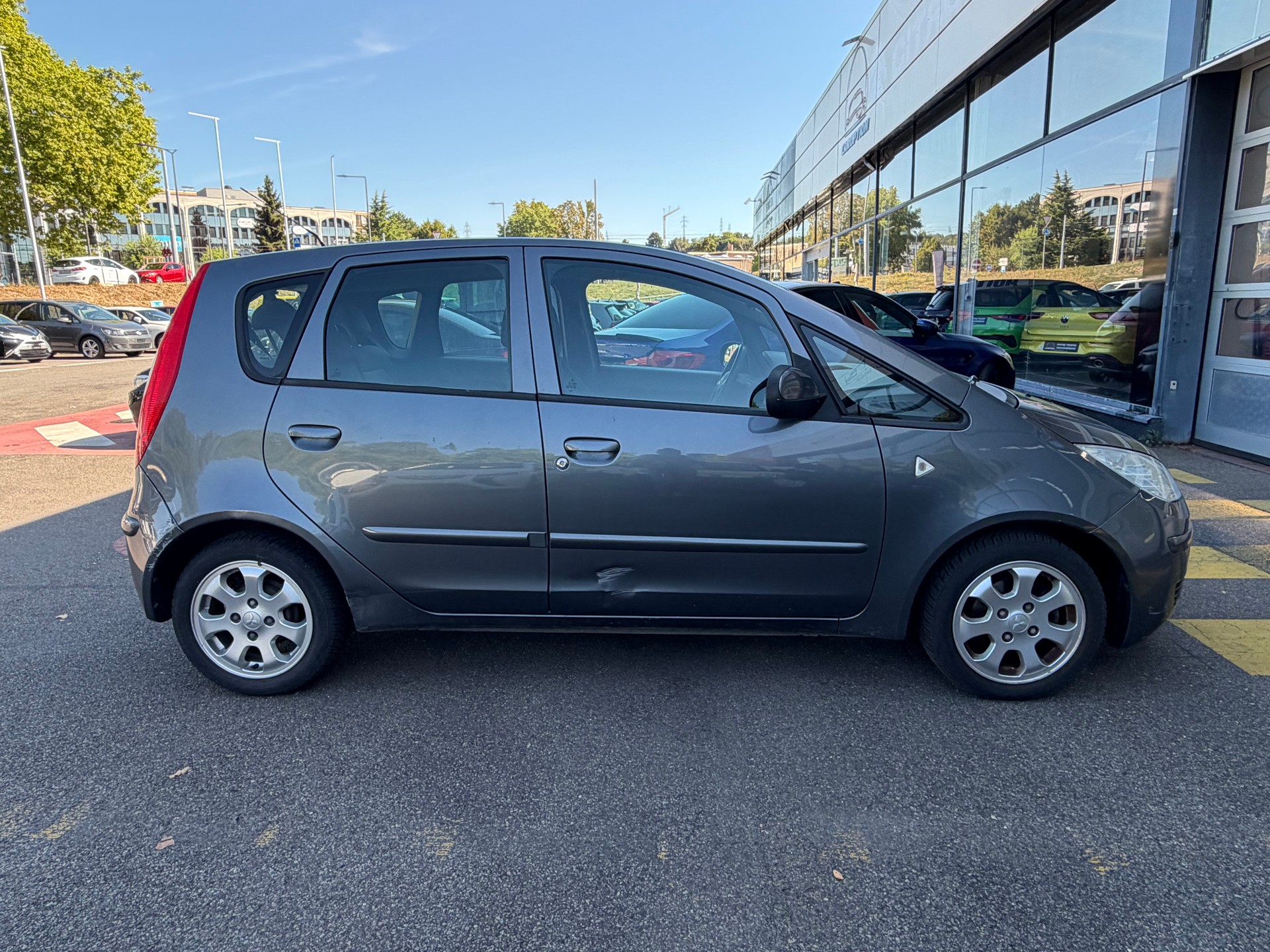 MITSUBISHI Colt 1.3 16V Invite-showroom-element-3