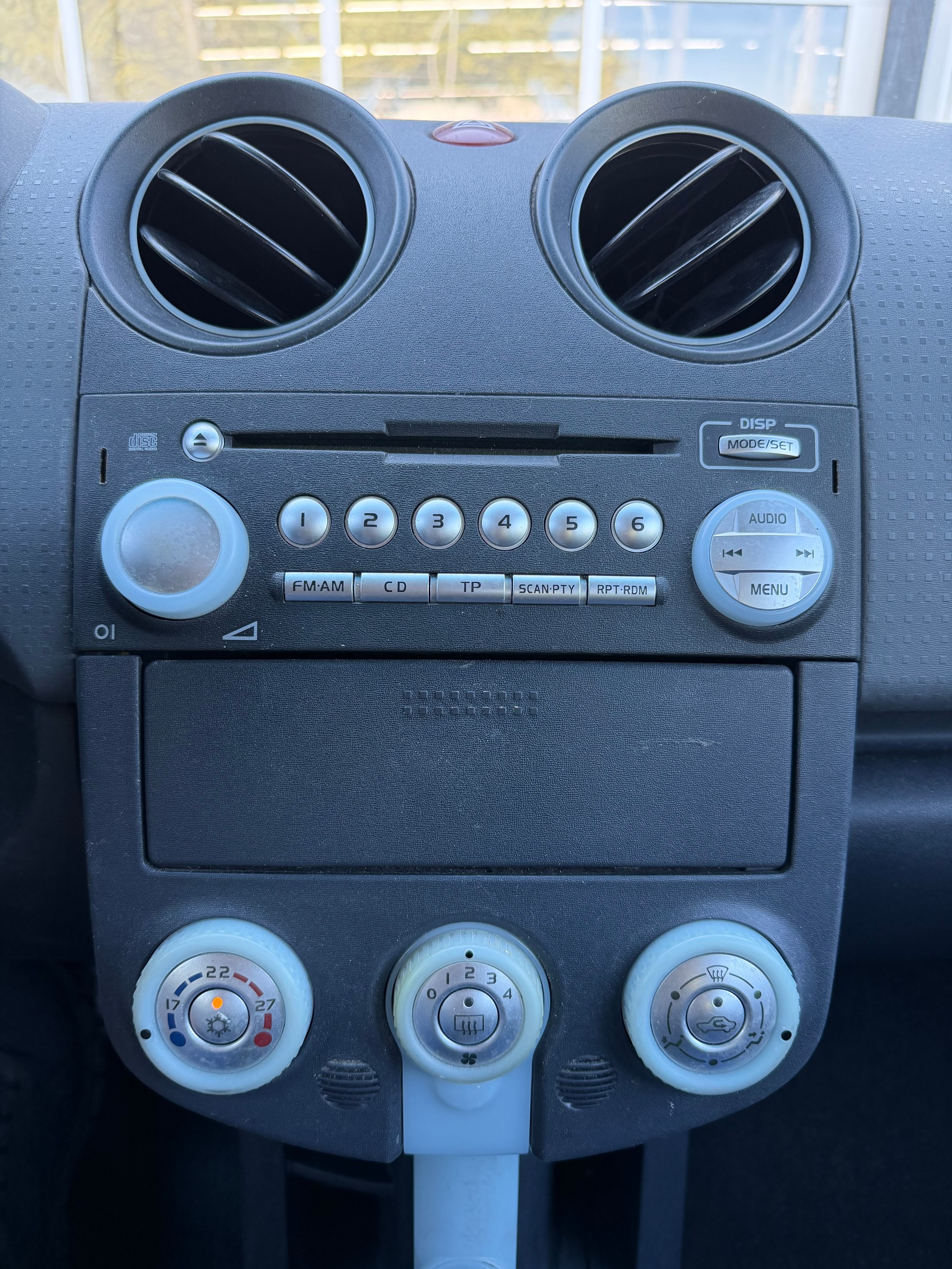 MITSUBISHI Colt 1.3 16V Invite-image-10