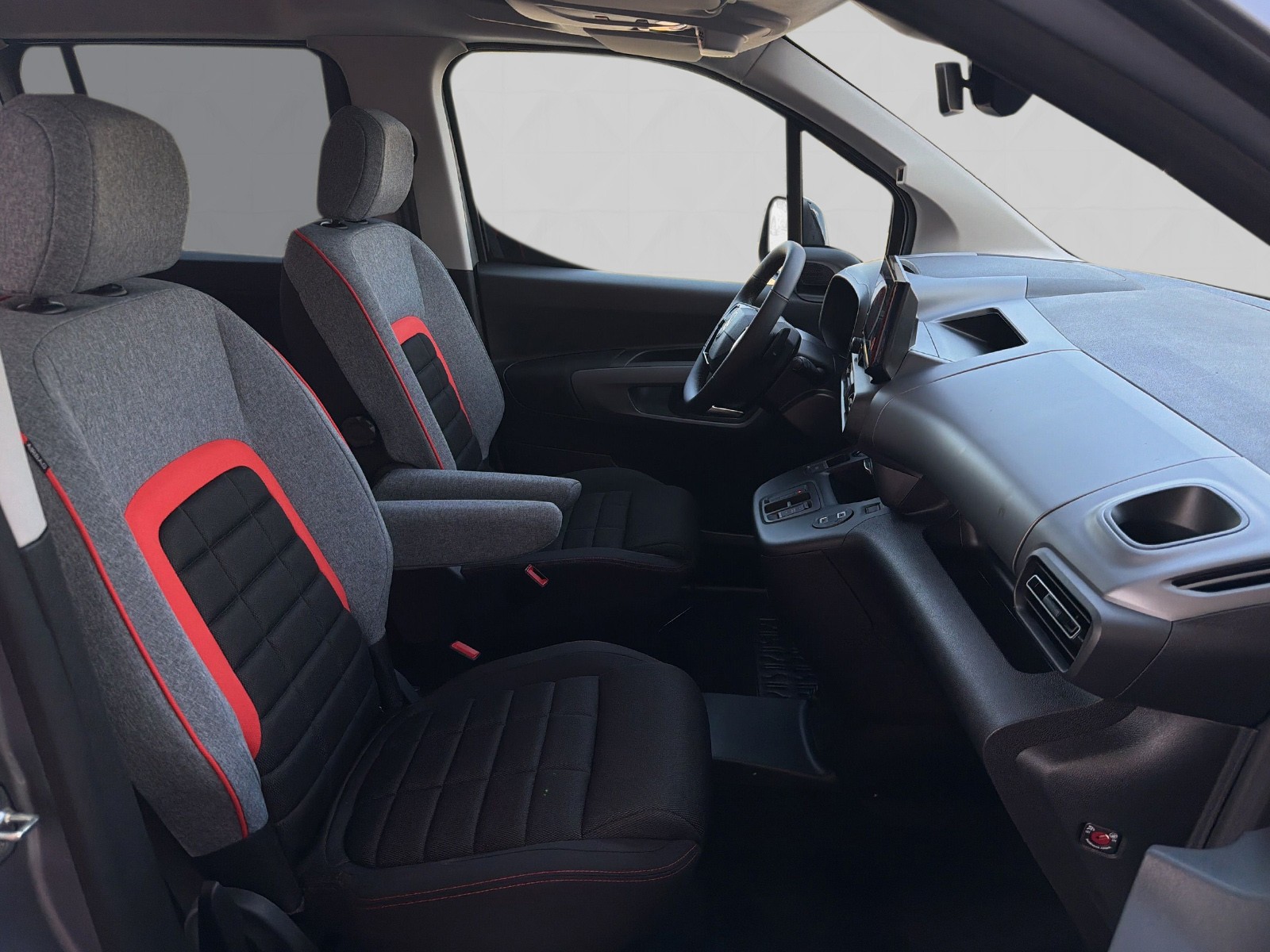 CITROEN Berlingo 1.5 BlueHDi 130 M Berlingo 30 EAT8-image-11